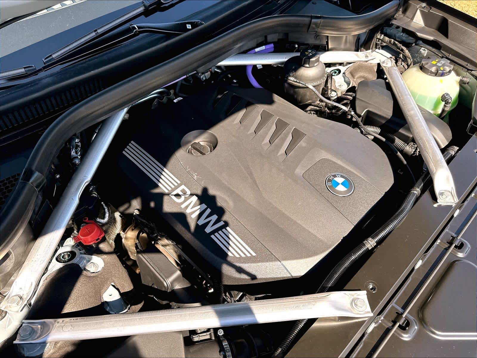 New 2027 BMW X7 xDrive40i SUV