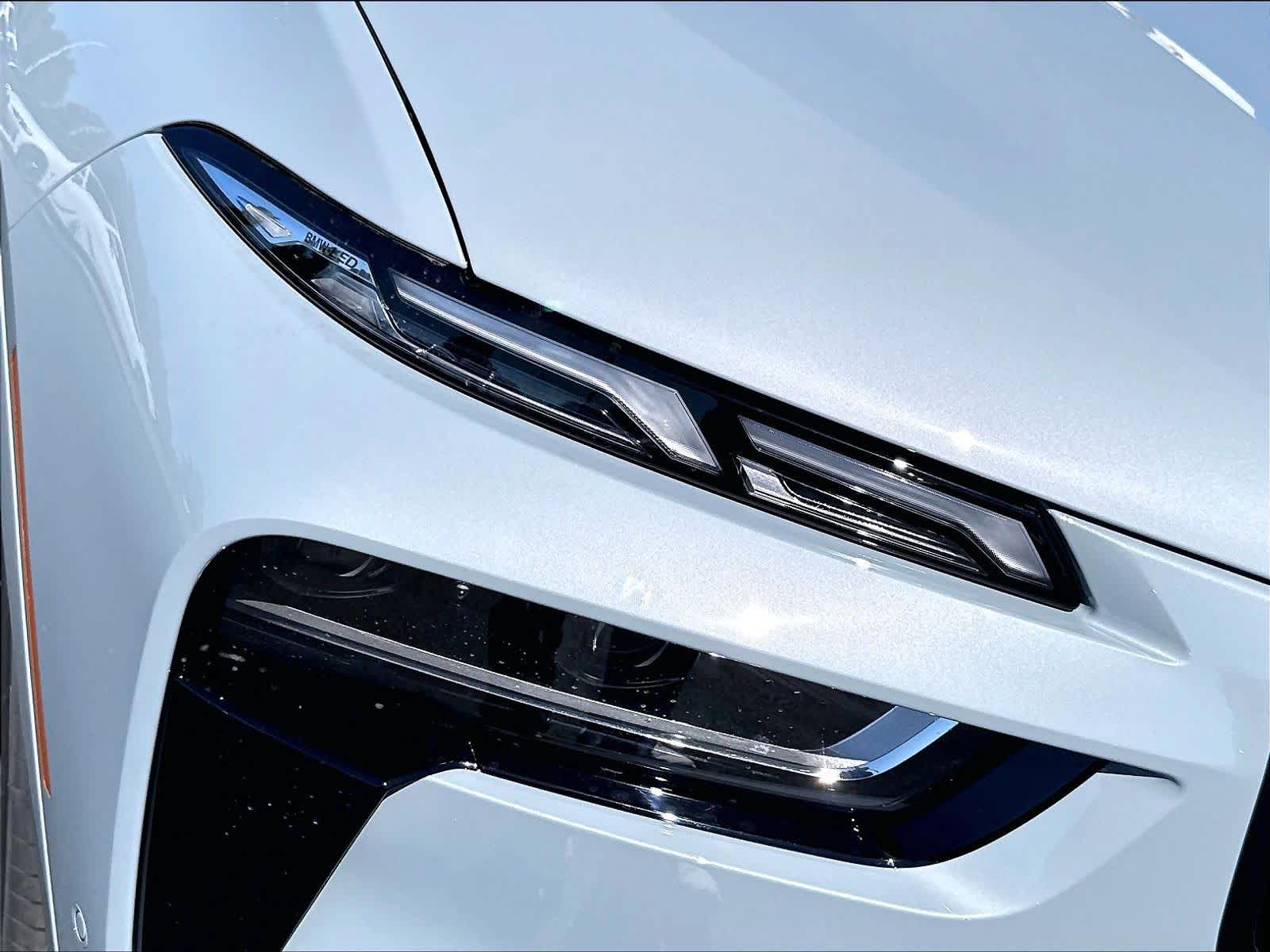 New 2027 BMW X7 xDrive40i SUV