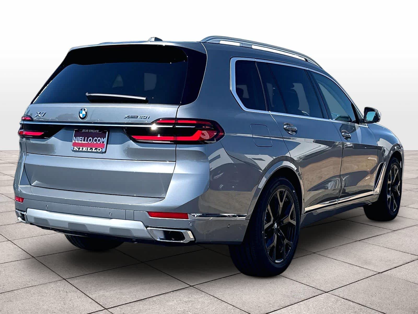 New 2027 BMW X7 xDrive40i SUV