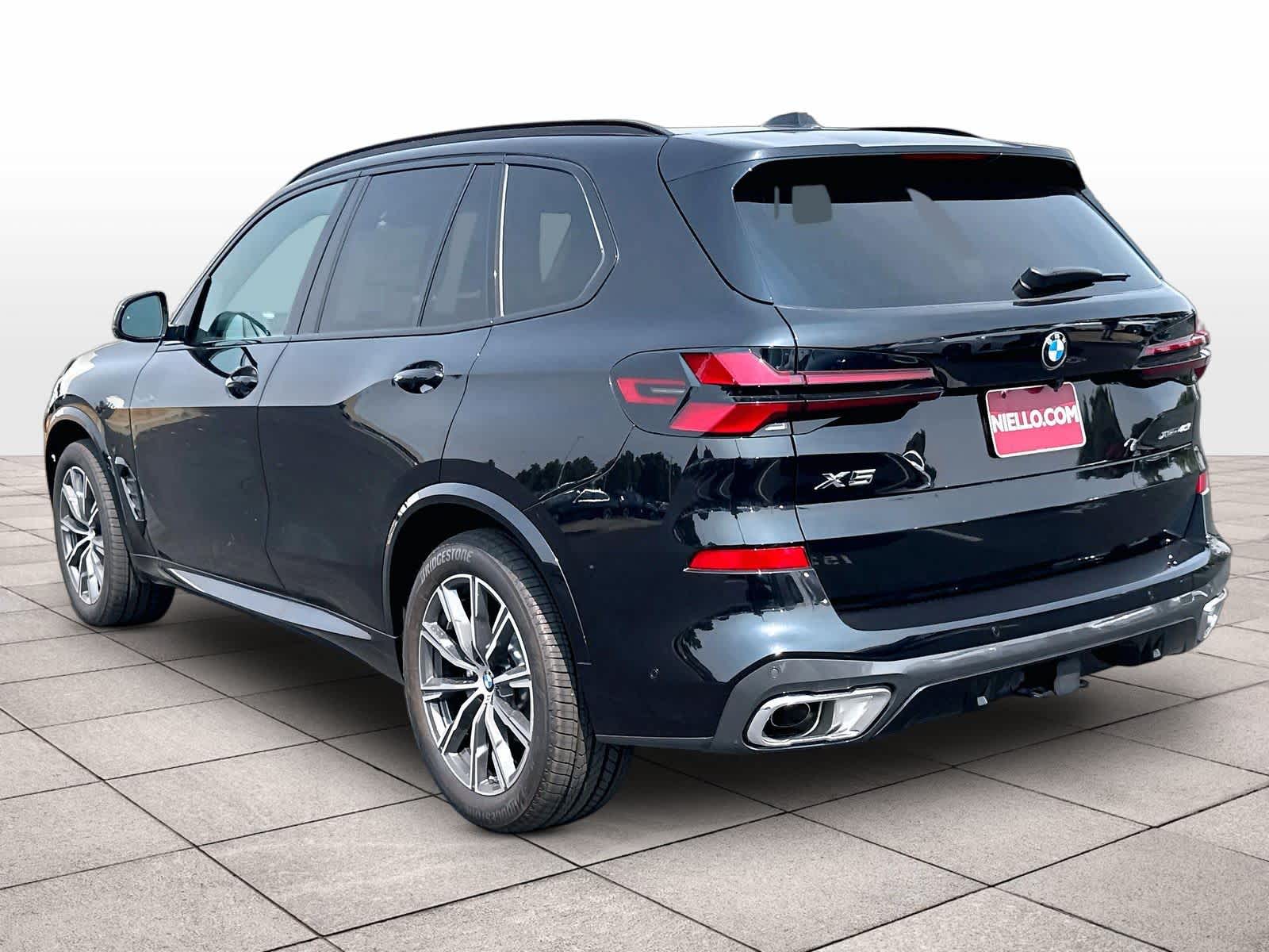 New 2026 BMW X5 xDrive40i SUV