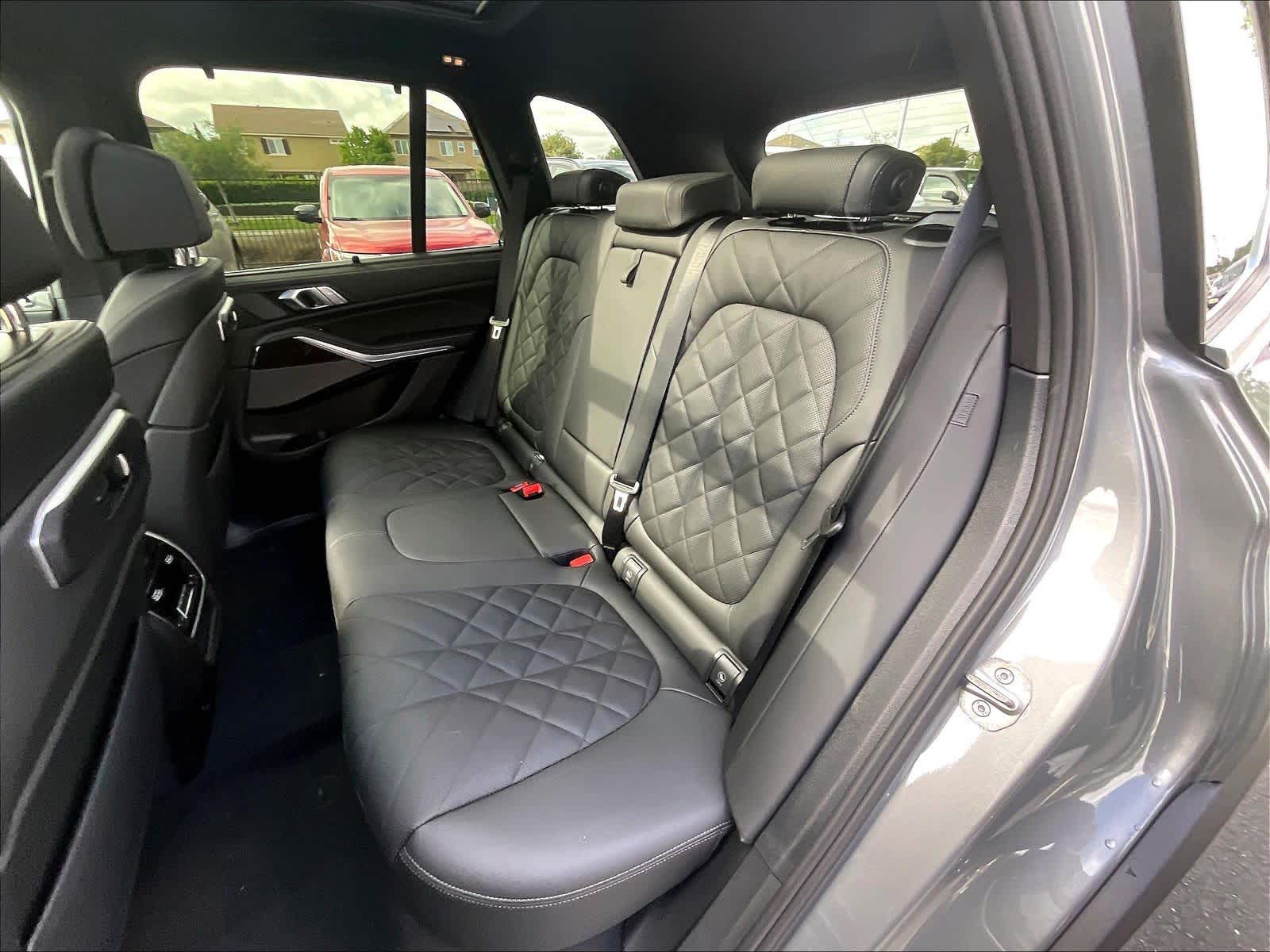 New 2026 BMW X5 xDrive40i SUV