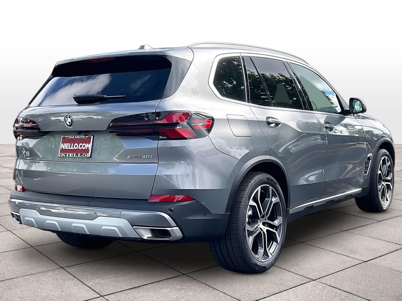 New 2026 BMW X5 xDrive40i SUV
