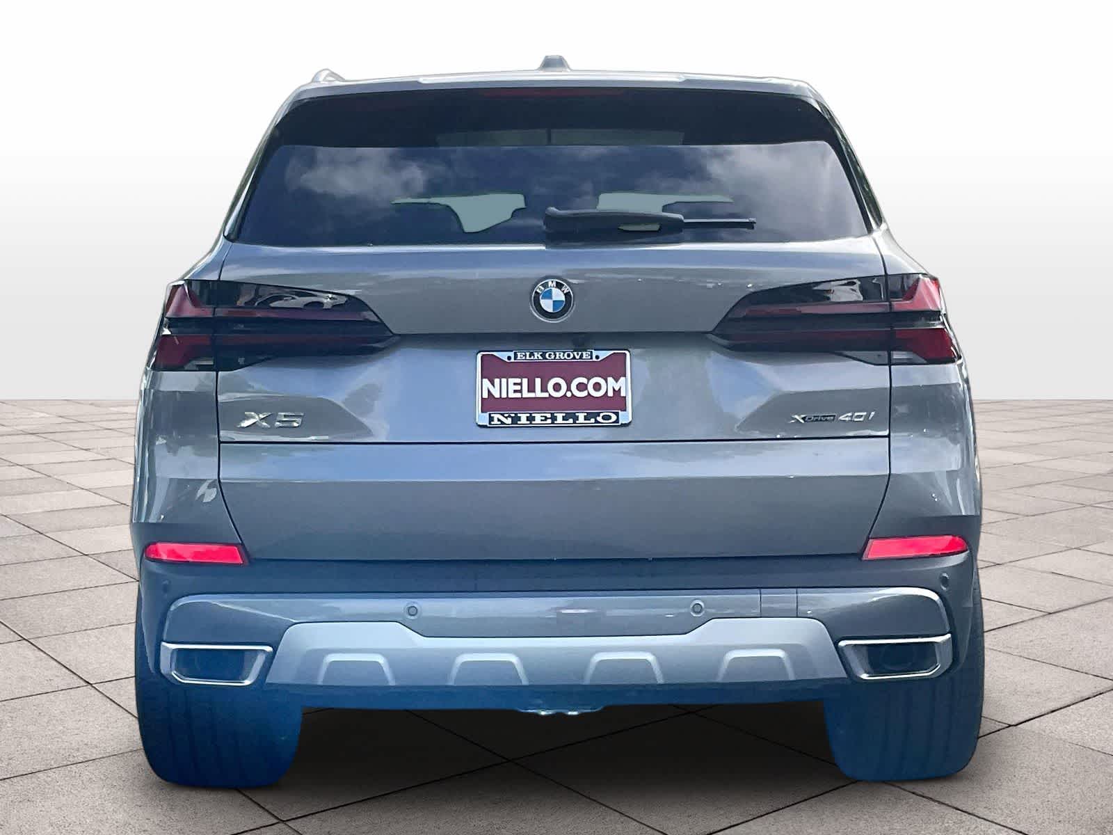 New 2026 BMW X5 xDrive40i SUV