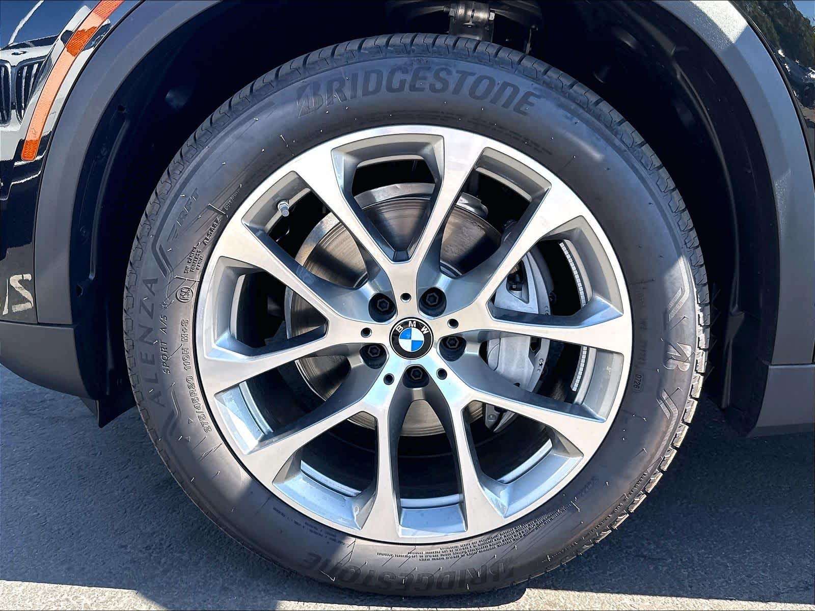 New 2026 BMW X5 xDrive40i SUV