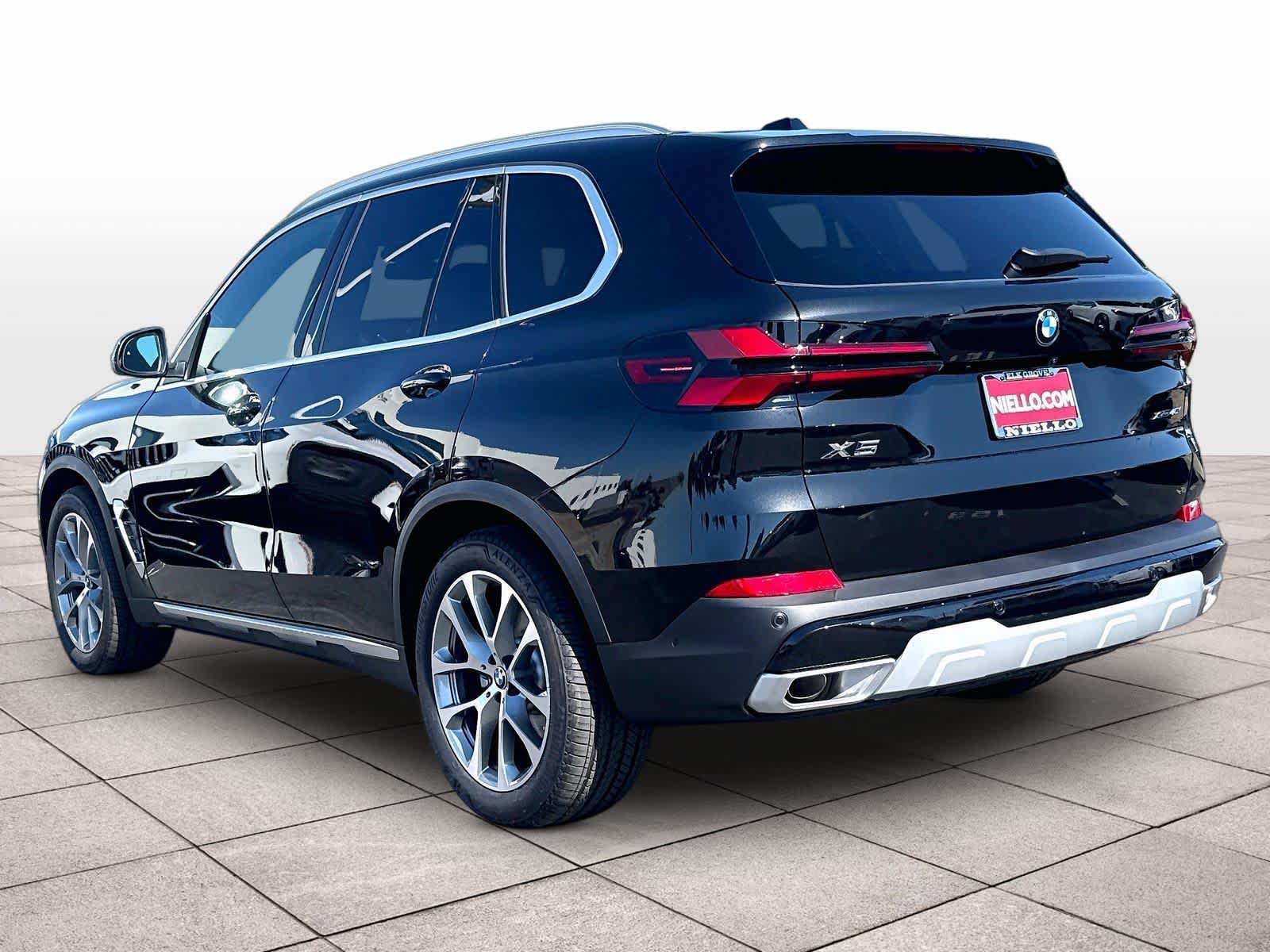 New 2026 BMW X5 xDrive40i SUV