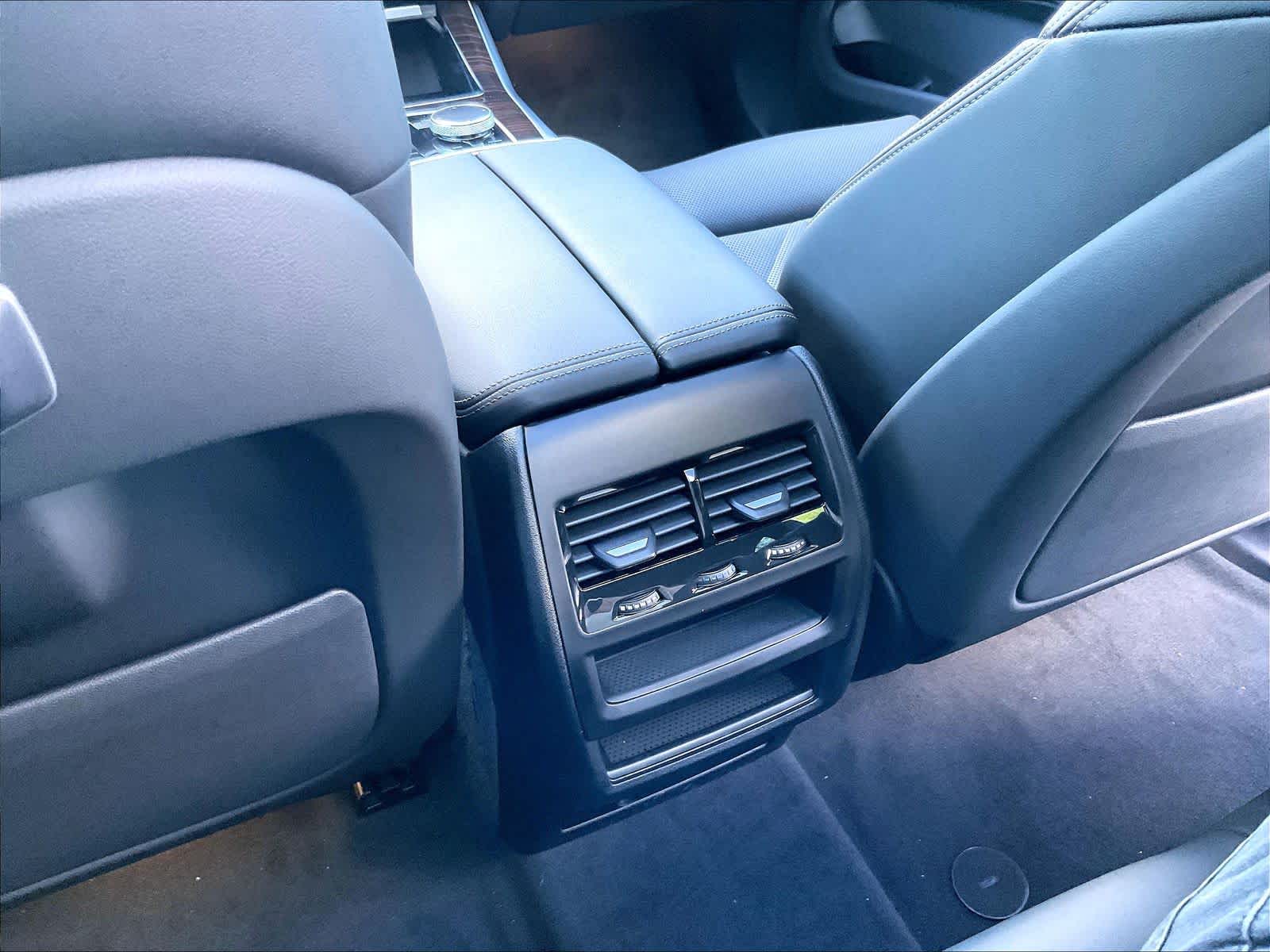 New 2026 BMW X5 xDrive40i SUV