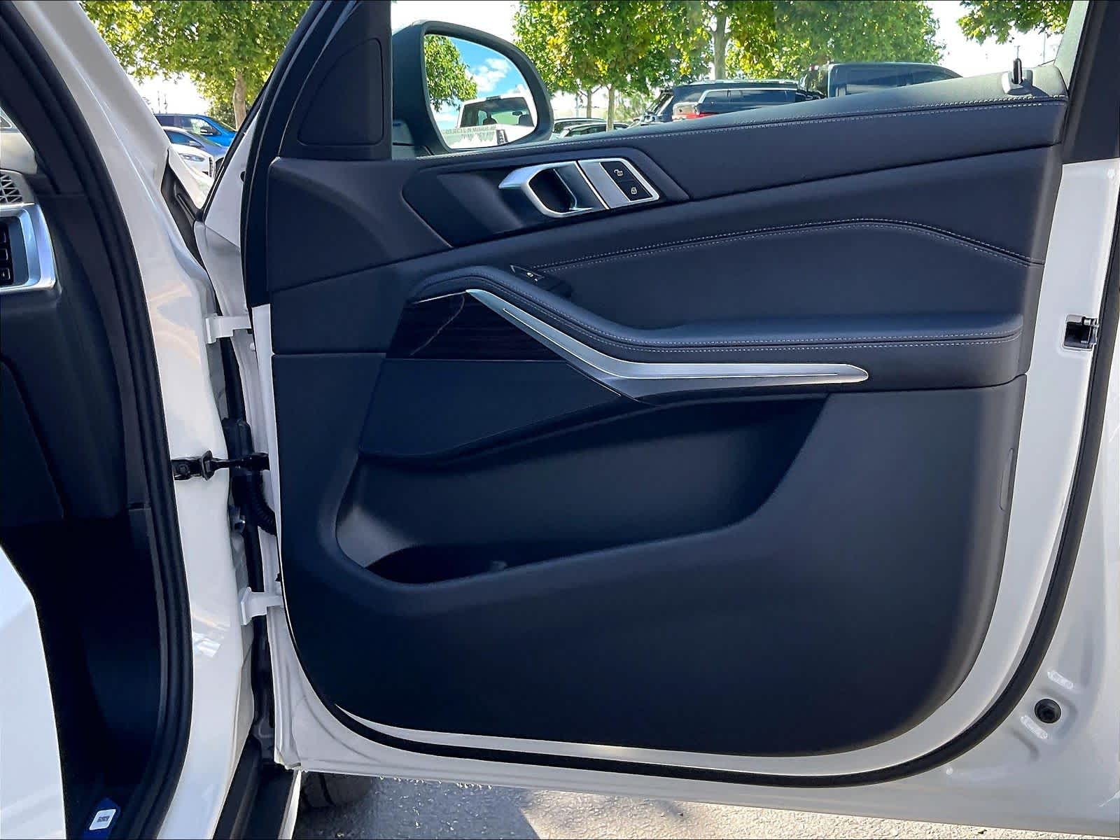 New 2026 BMW X5 xDrive40i SUV