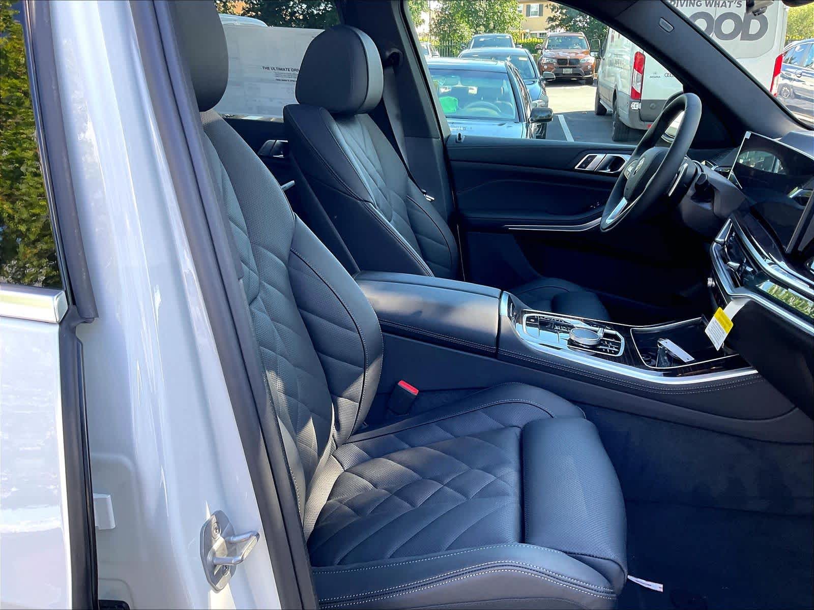 New 2026 BMW X5 xDrive40i SUV