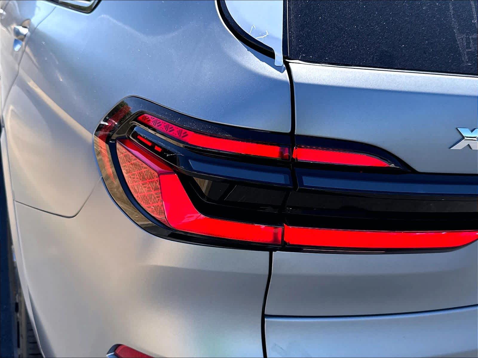 New 2027 BMW X7 M60i SUV