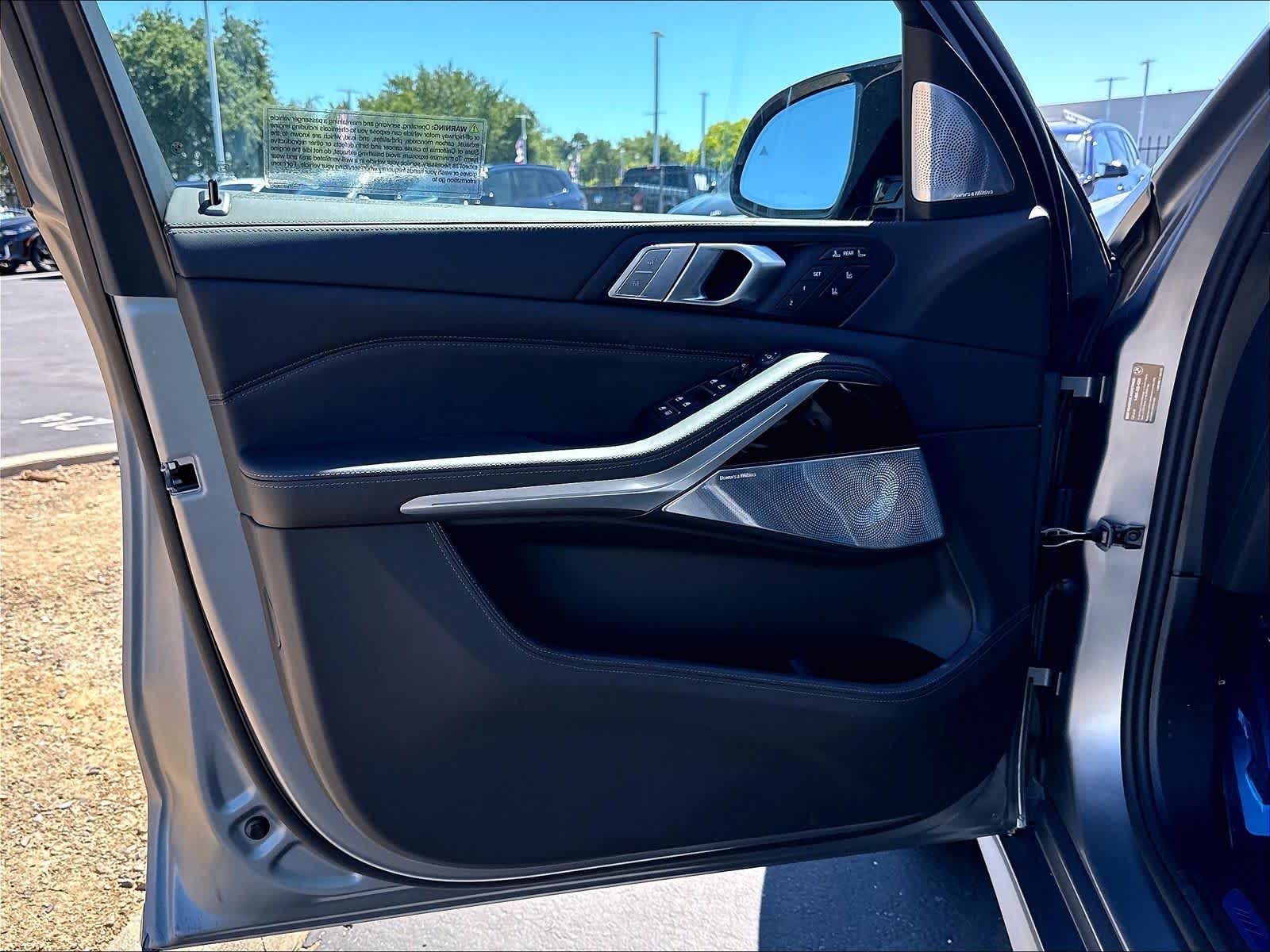New 2027 BMW X7 M60i SUV