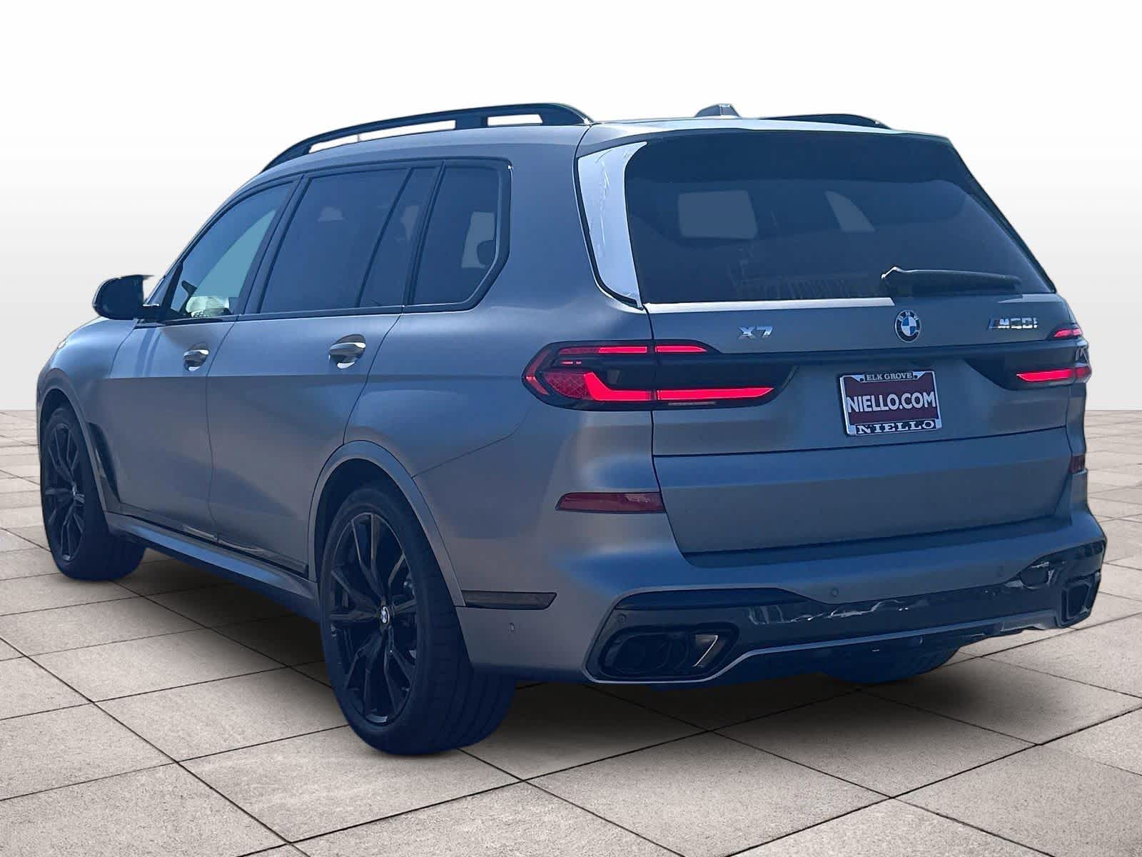 New 2027 BMW X7 M60i SUV
