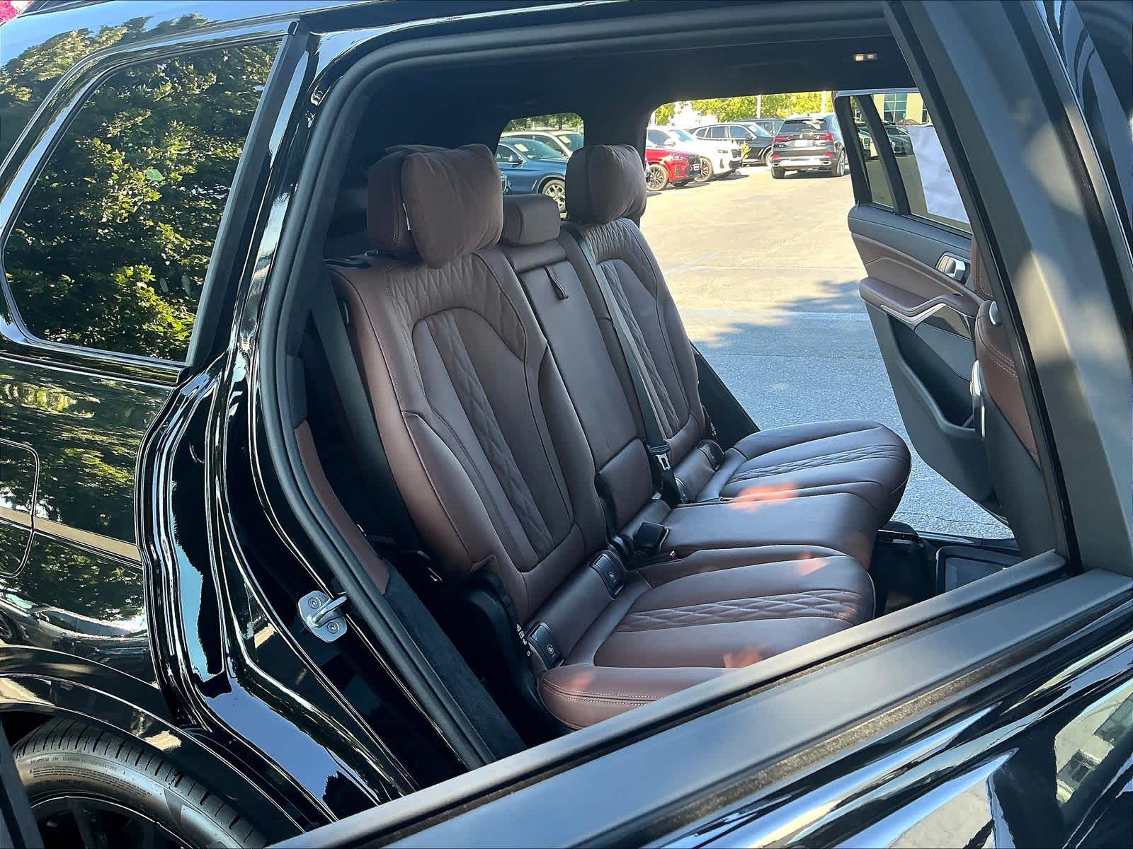 New 2026 BMW X7 M60i SUV