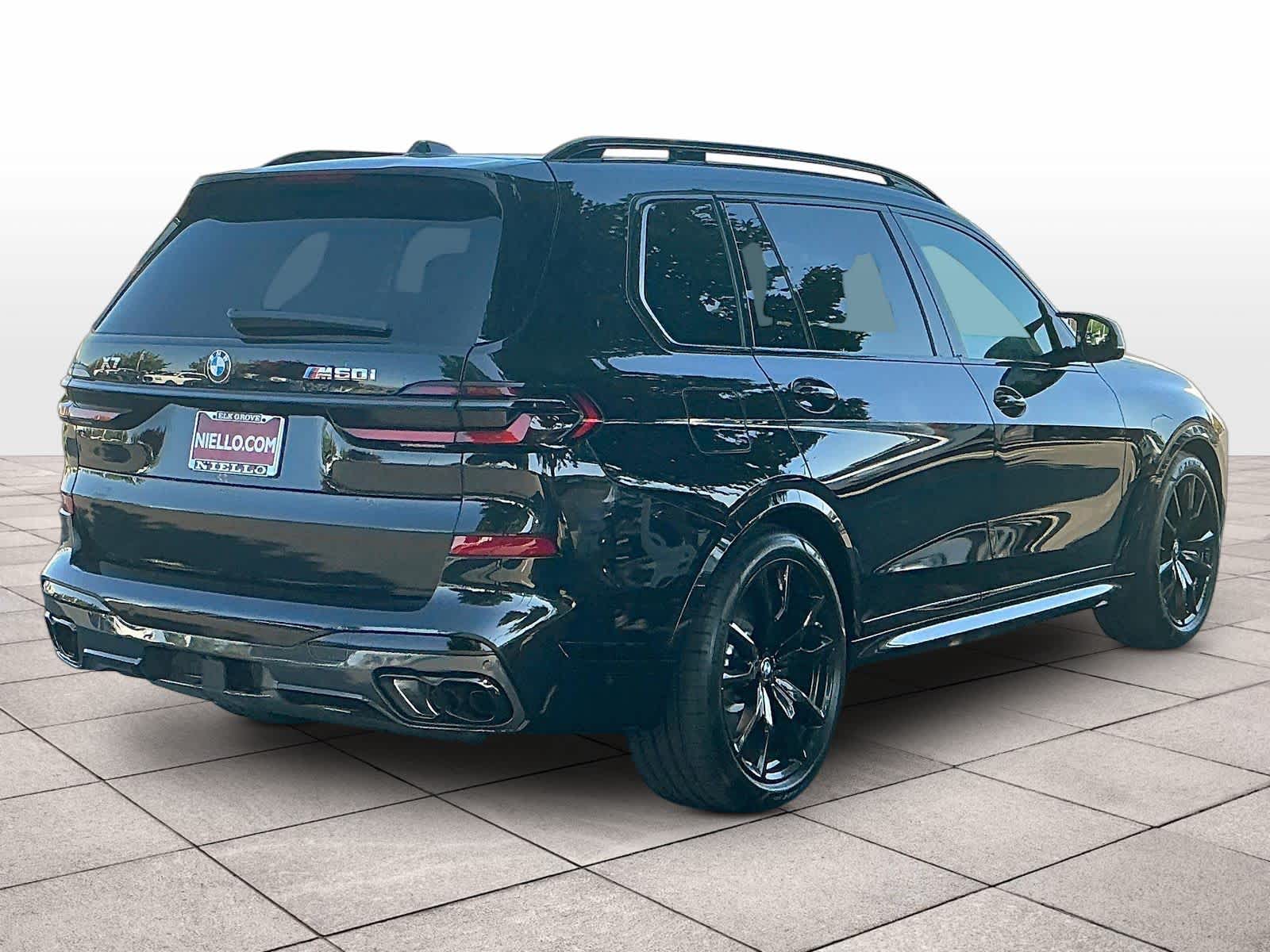 New 2026 BMW X7 M60i SUV