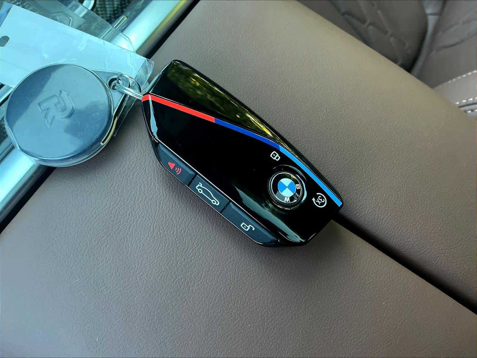 New 2026 BMW X7 M60i SUV