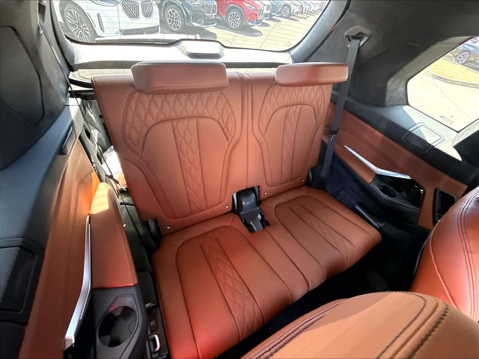 New 2027 BMW X7 M60i SUV