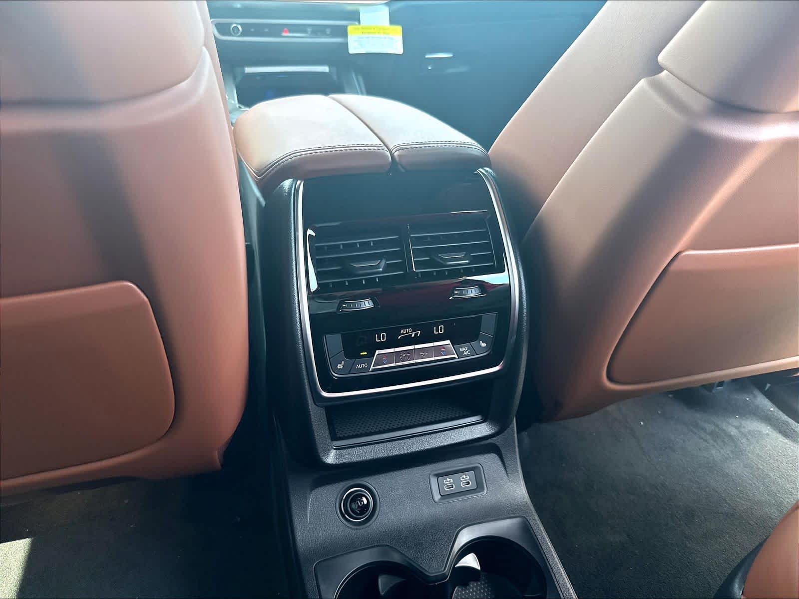 New 2027 BMW X7 M60i SUV