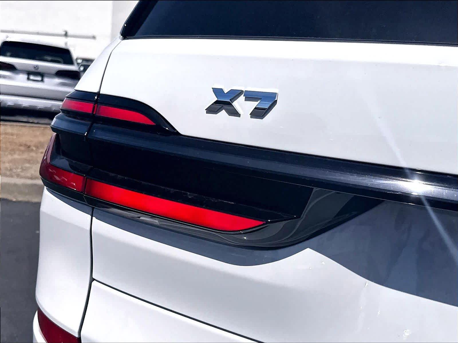 New 2027 BMW X7 M60i SUV