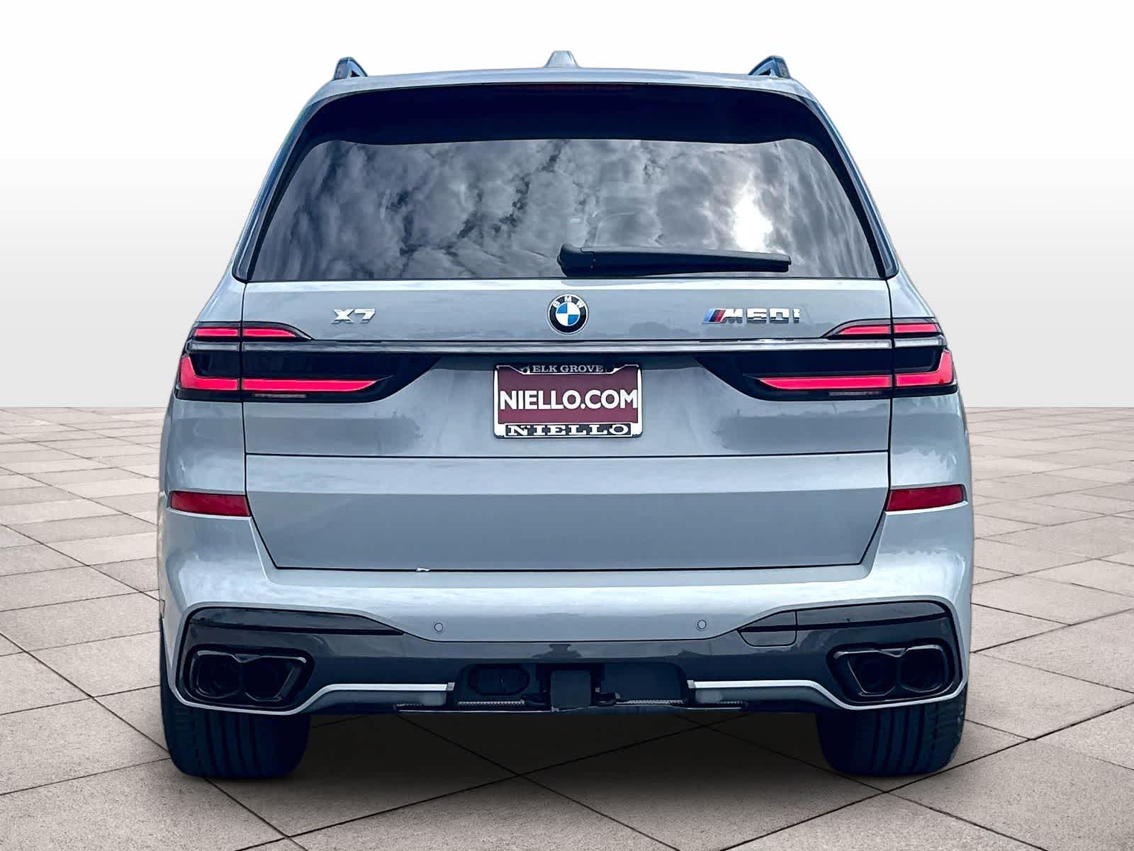 New 2027 BMW X7 M60i SUV