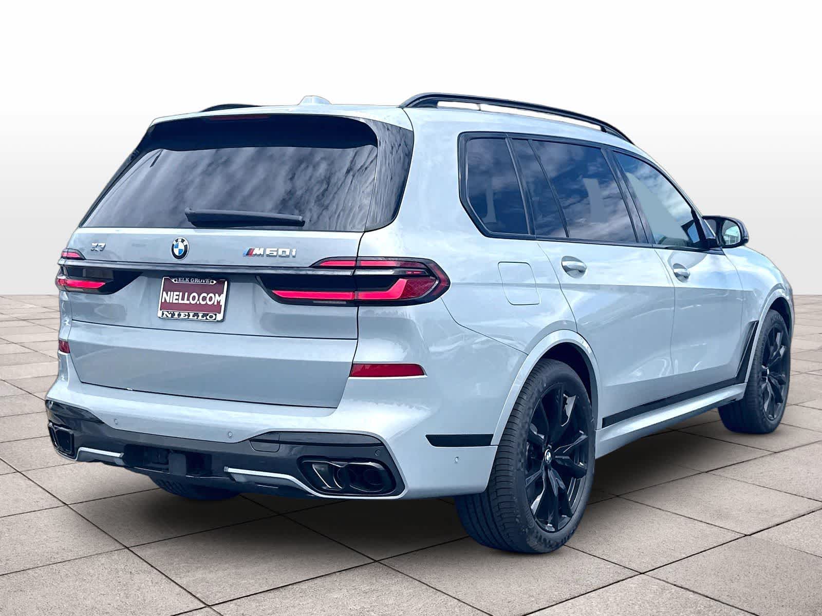 New 2027 BMW X7 M60i SUV