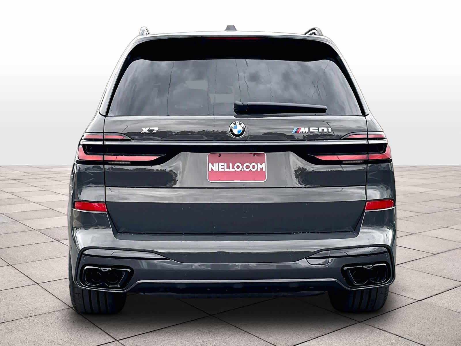 New 2027 BMW X7 M60i SUV