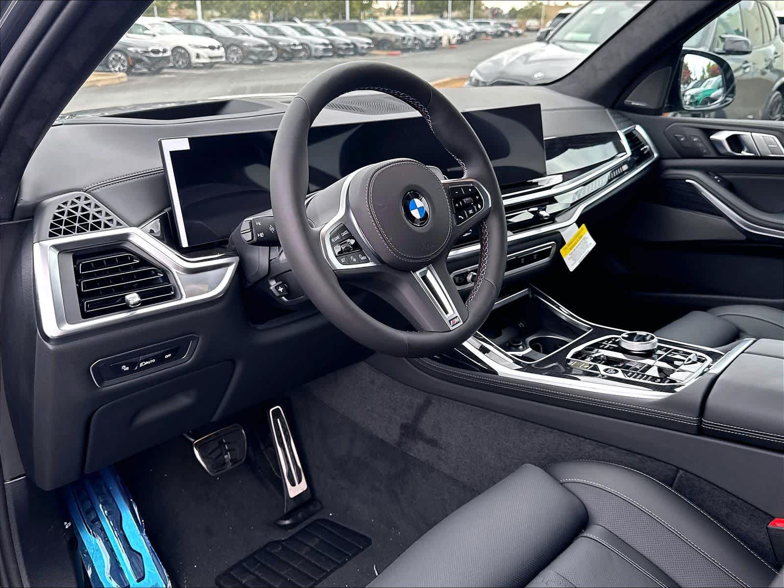 New 2027 BMW X7 M60i SUV