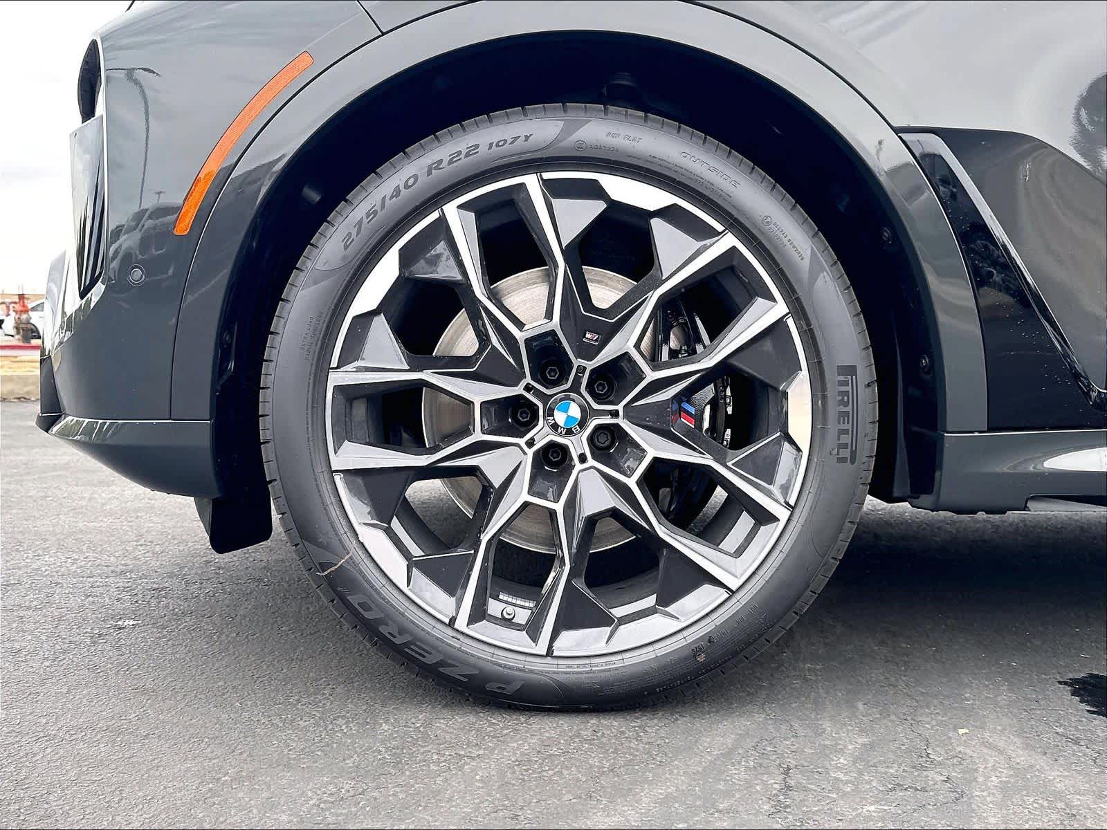 New 2027 BMW X7 M60i SUV