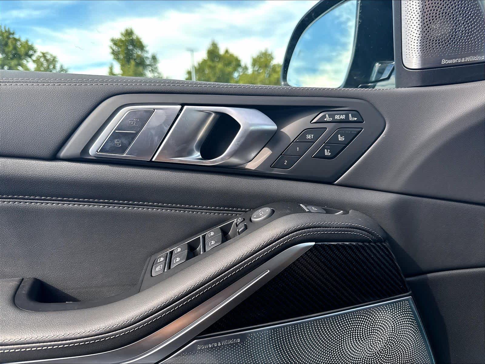 New 2027 BMW X7 M60i SUV