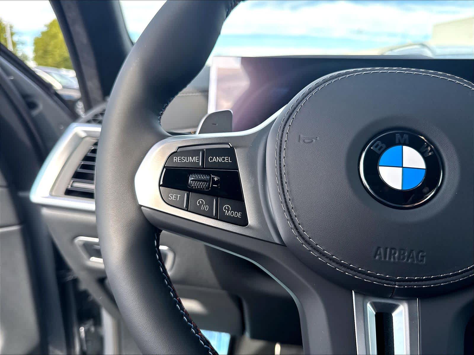 New 2027 BMW X7 M60i SUV