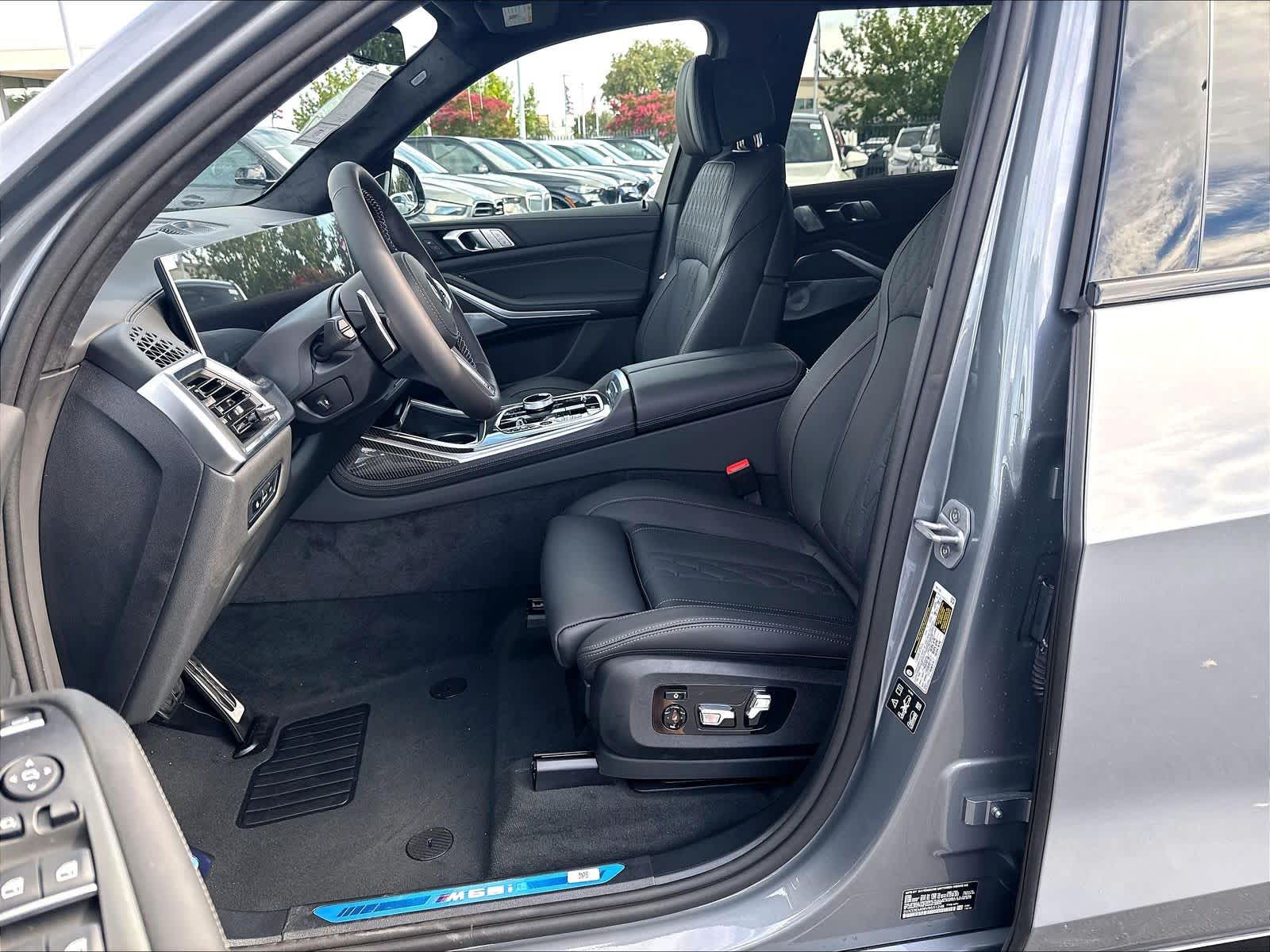 New 2027 BMW X7 M60i SUV