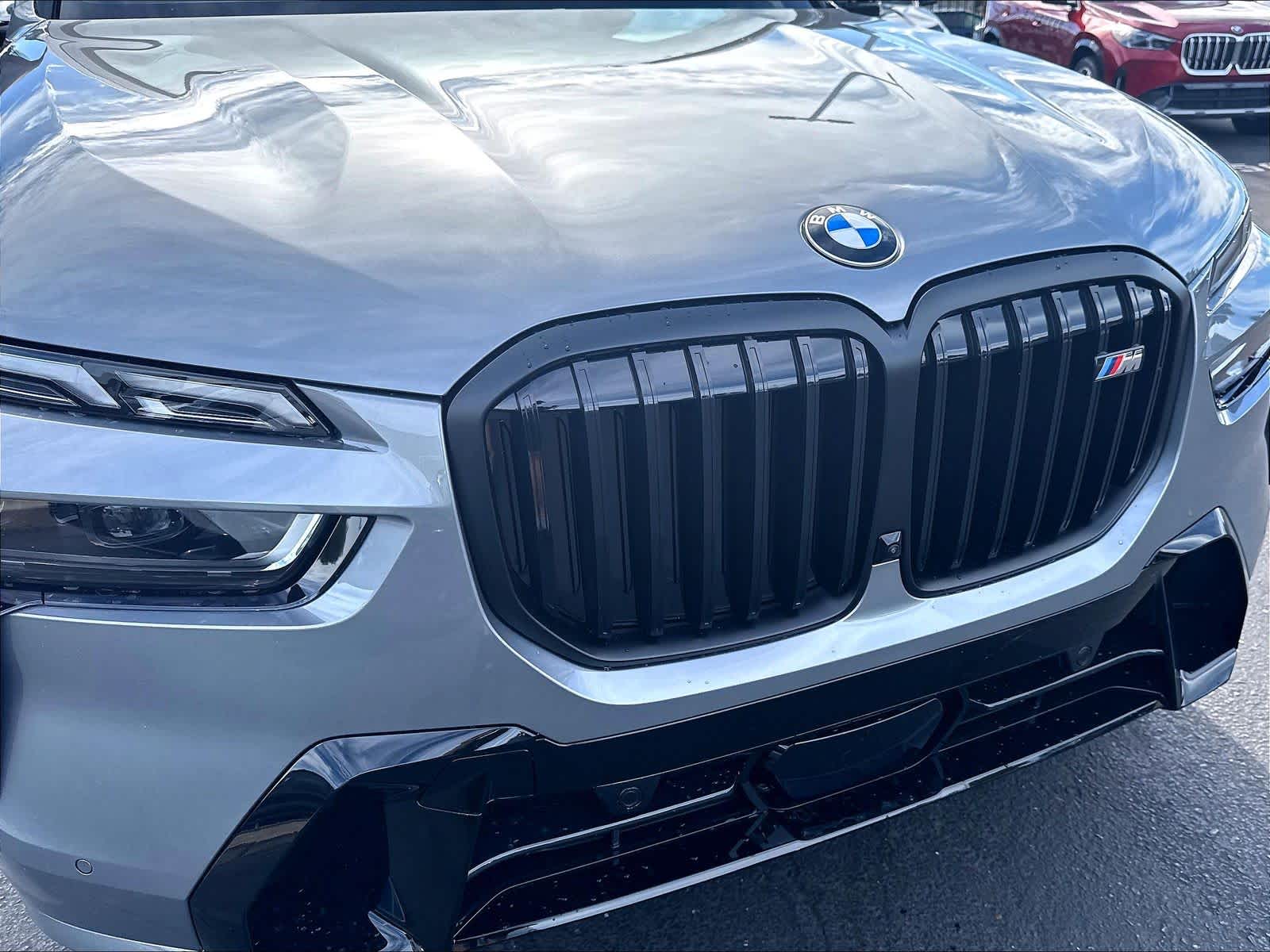 New 2027 BMW X7 M60i SUV