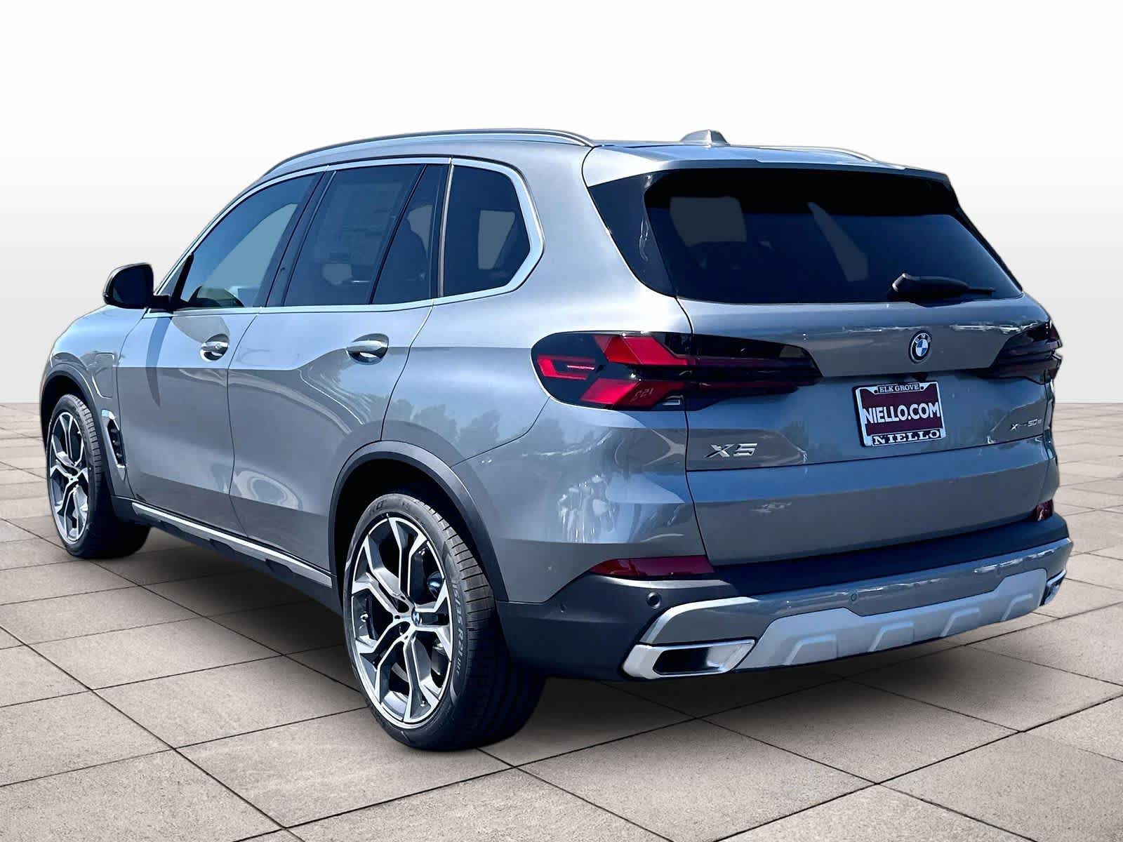 New 2026 BMW X5 xDrive50e SUV