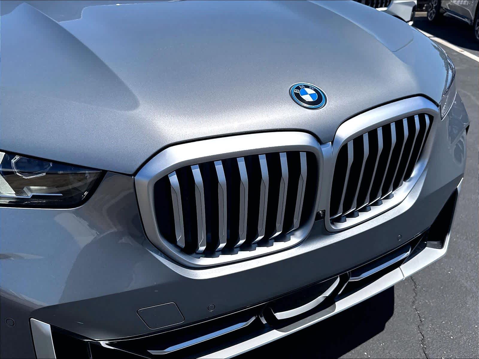 New 2026 BMW X5 xDrive50e SUV
