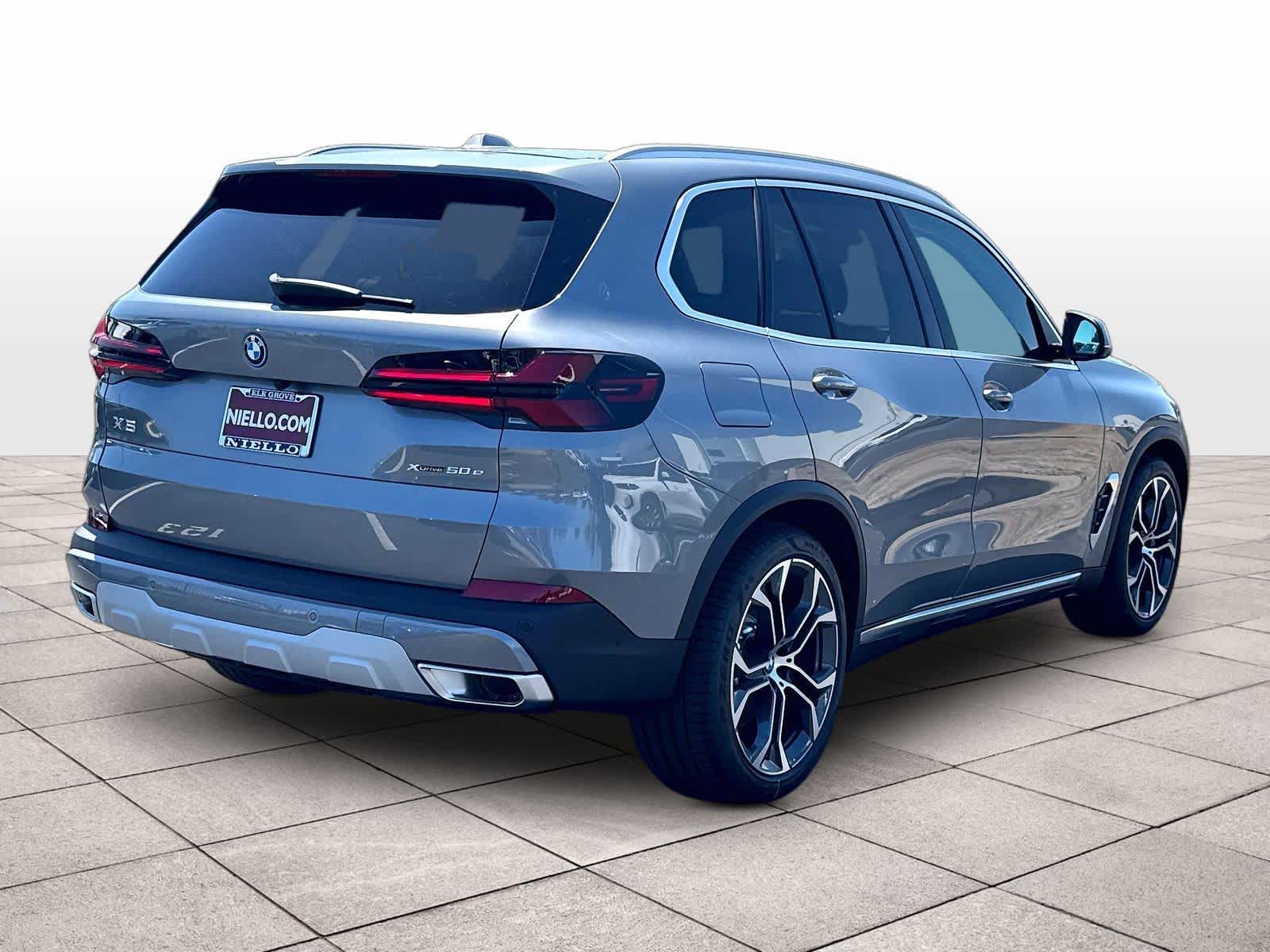 New 2026 BMW X5 xDrive50e SUV