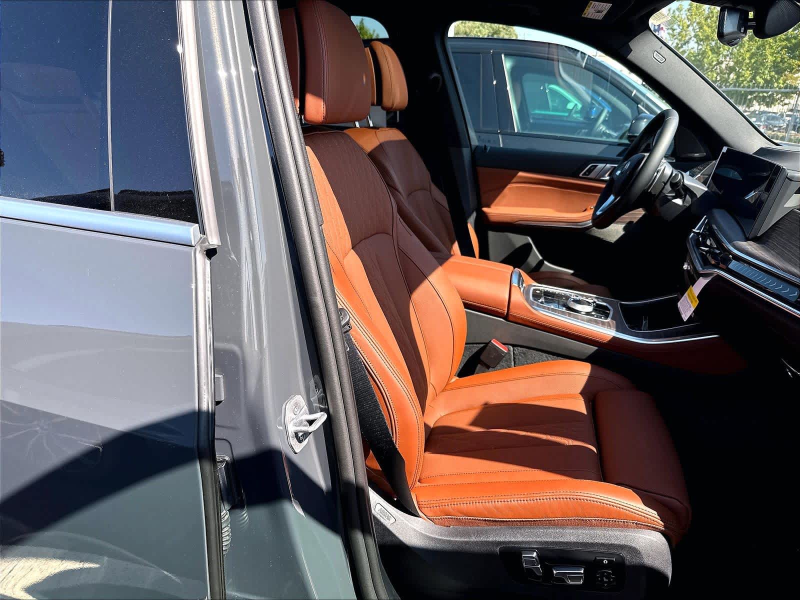 New 2026 BMW X5 xDrive50e SUV