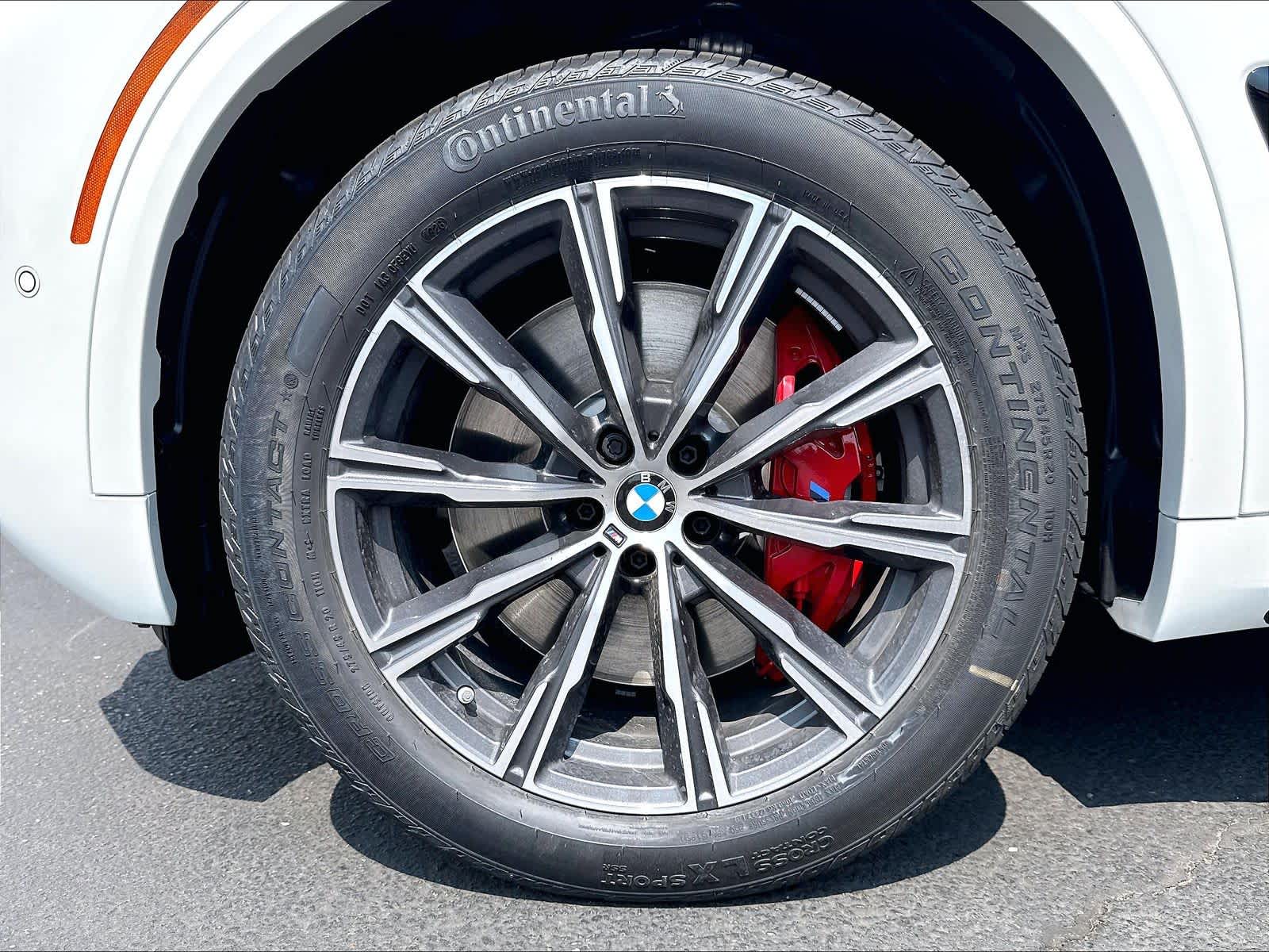 New 2026 BMW X5 xDrive50e SUV