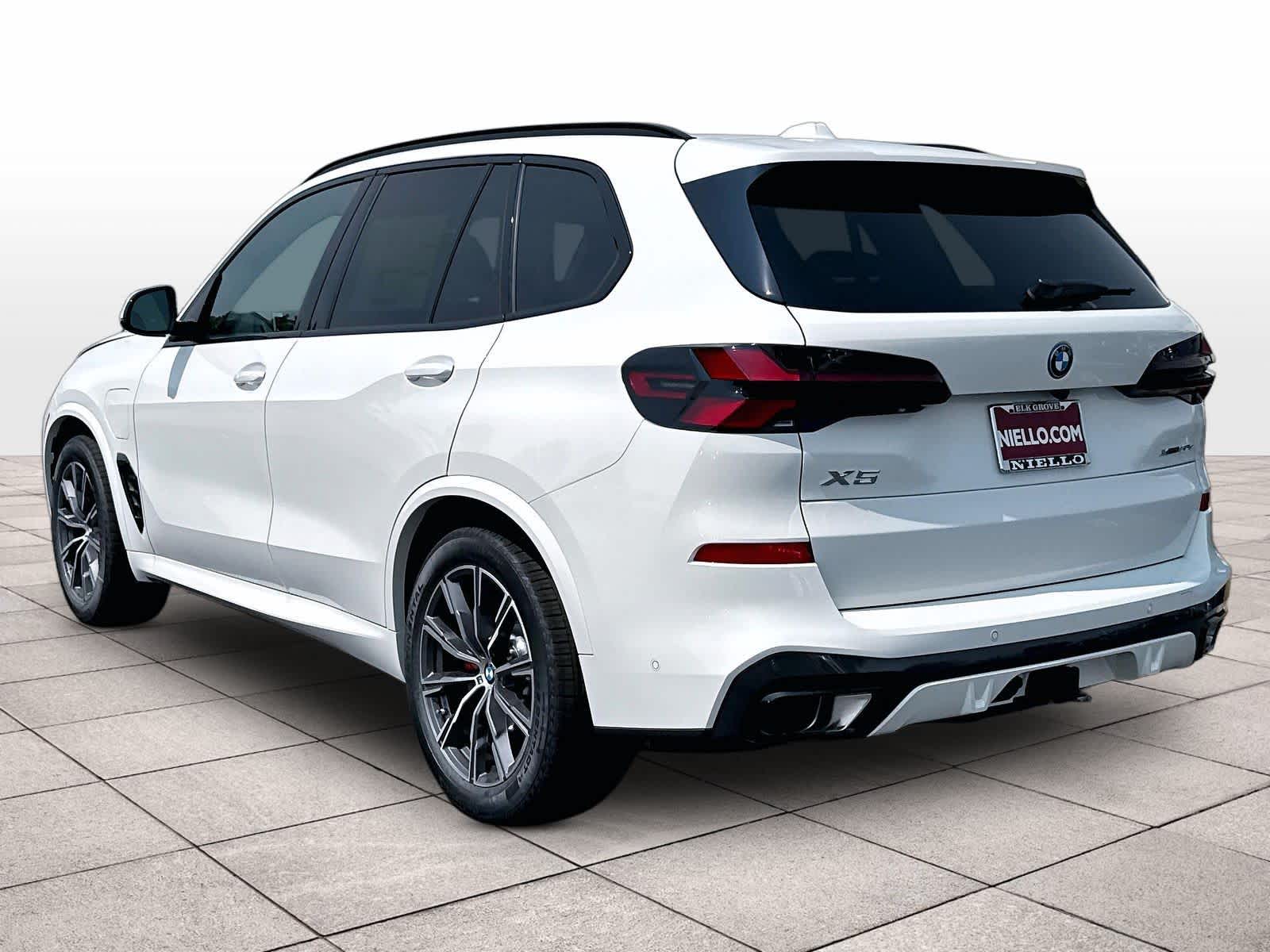 New 2026 BMW X5 xDrive50e SUV