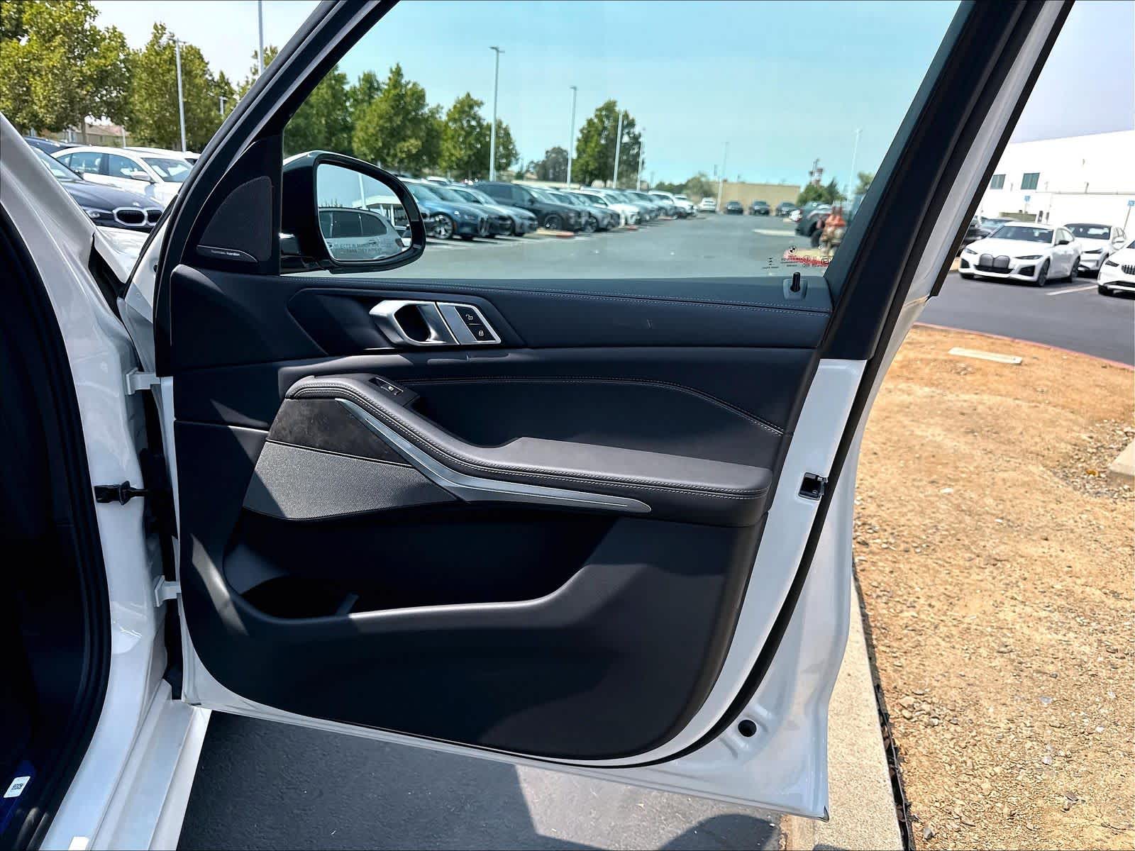 New 2026 BMW X5 xDrive50e SUV