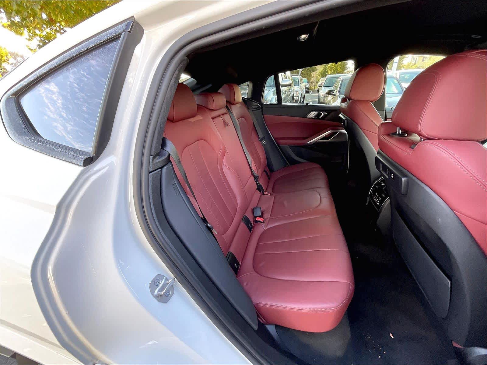 Used 2022 BMW X6 xDrive40i SUV