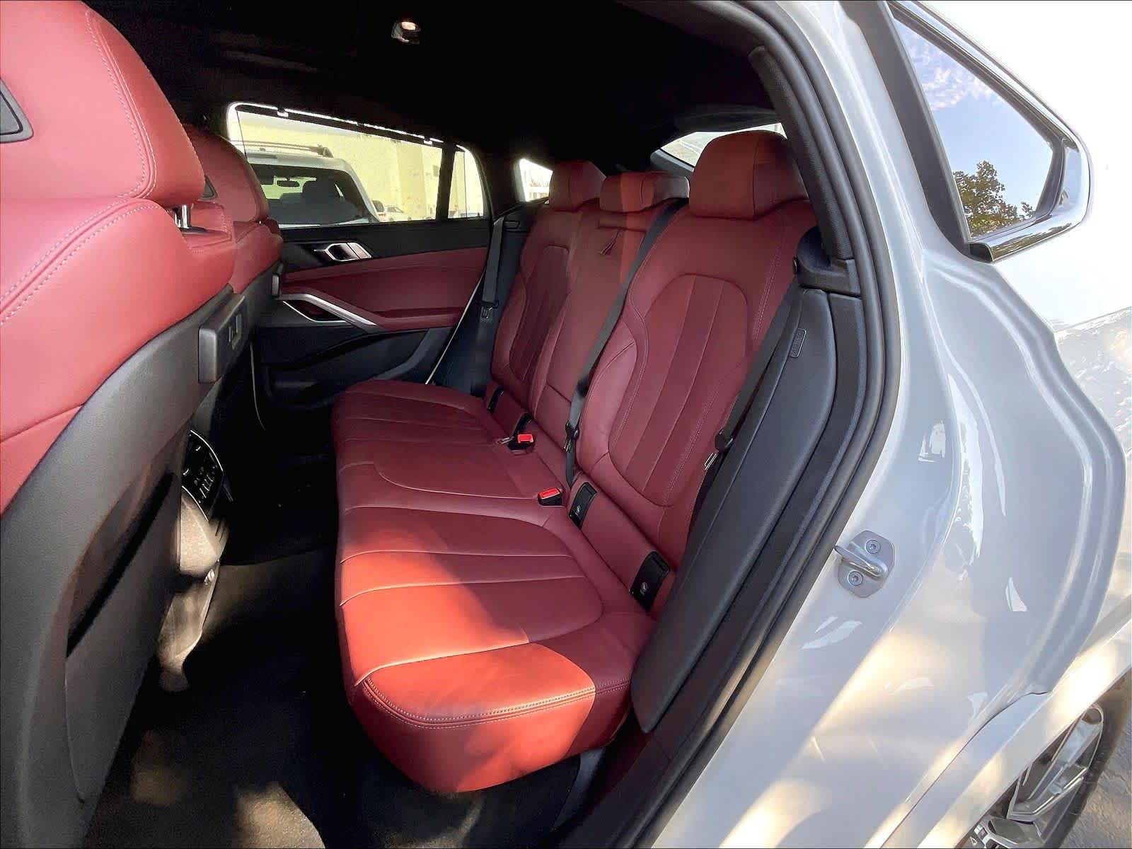 Used 2022 BMW X6 xDrive40i SUV