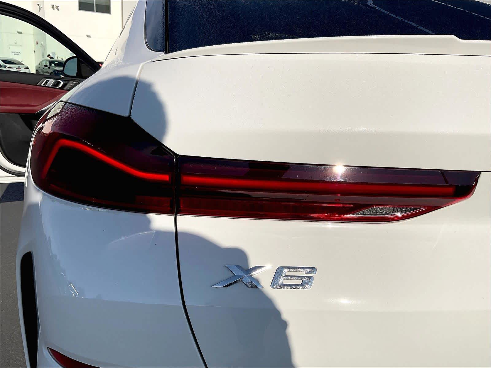 Used 2022 BMW X6 xDrive40i SUV