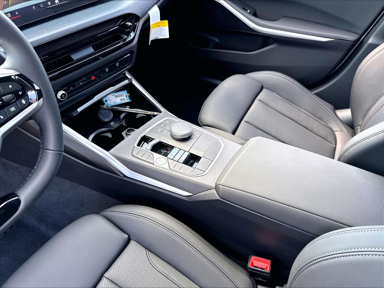 New 2026 BMW 330i xDrive Sedan
