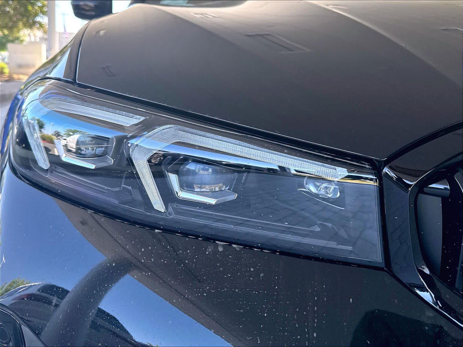 New 2026 BMW 330i xDrive Sedan