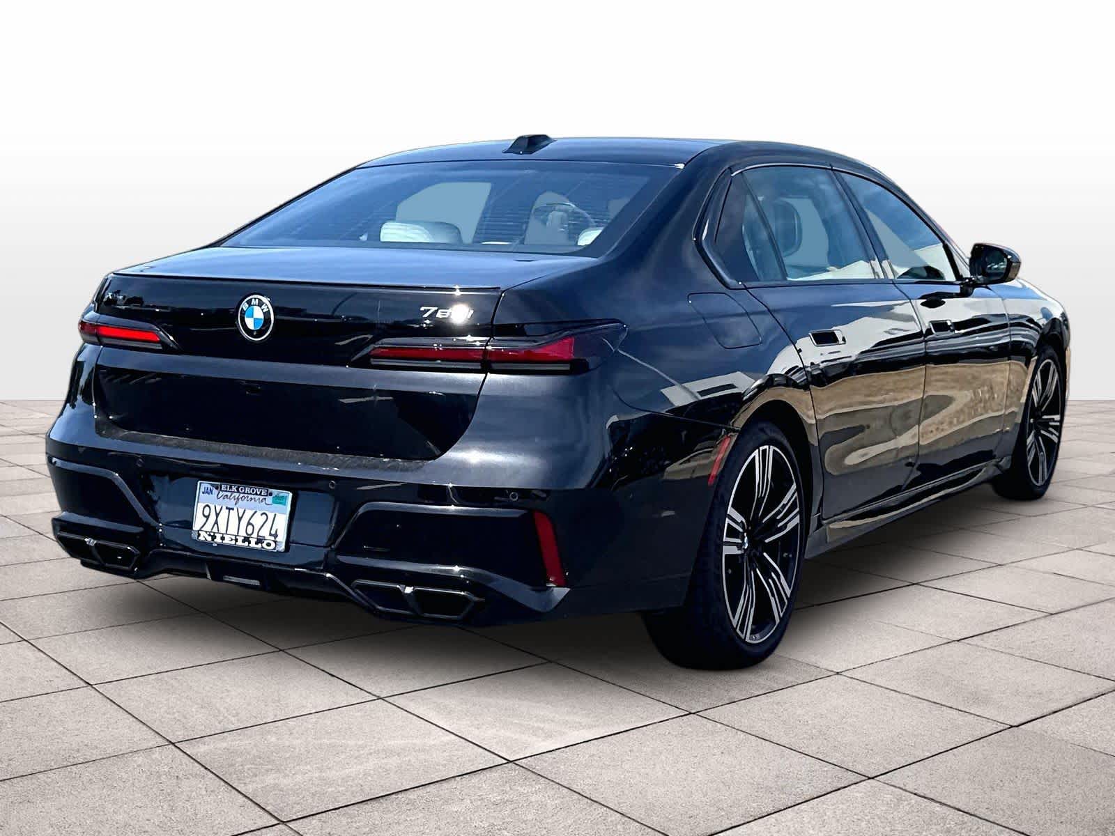 Used 2025 BMW 760i xDrive Sedan