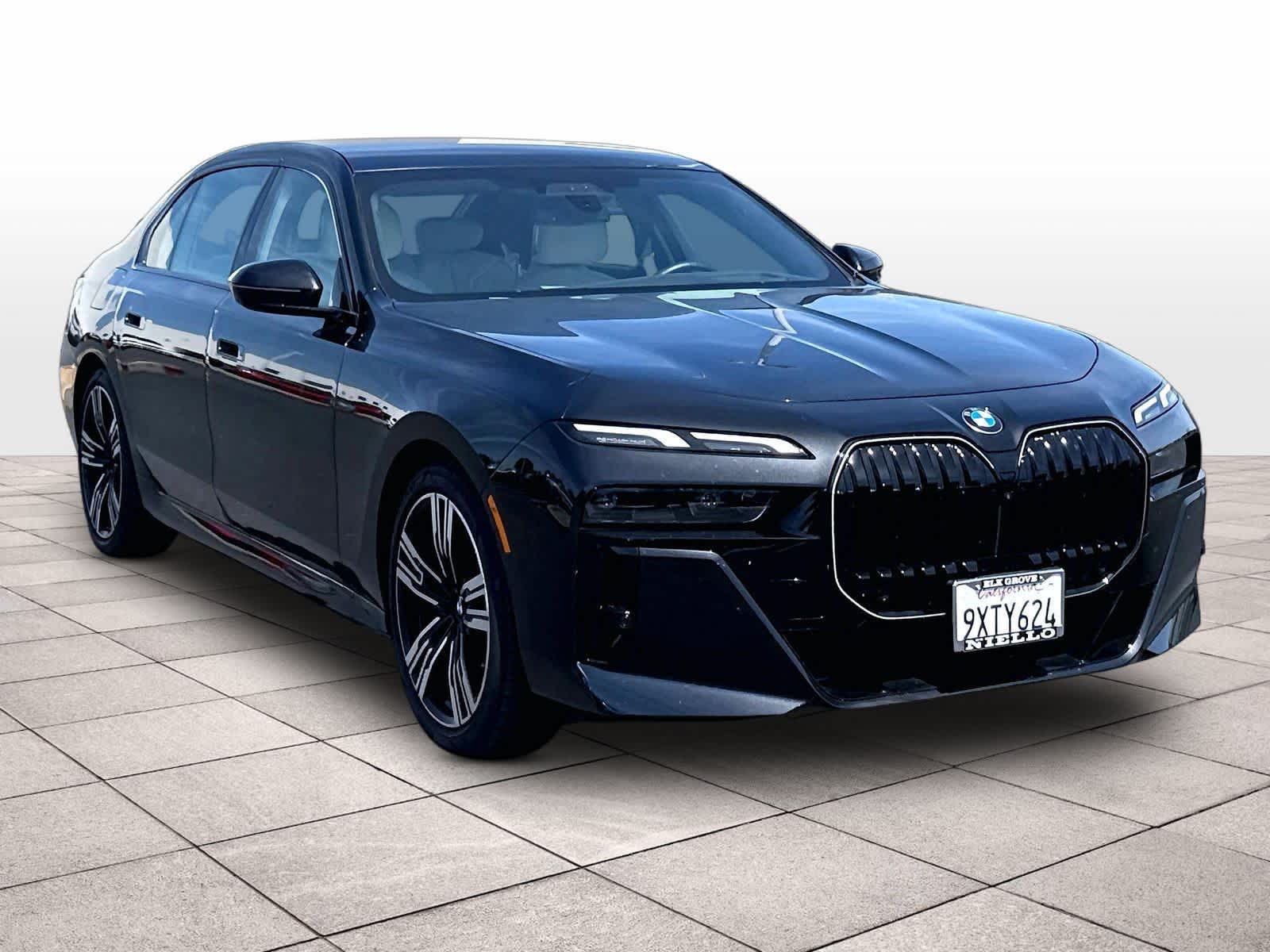 Used 2025 BMW 760i xDrive Sedan