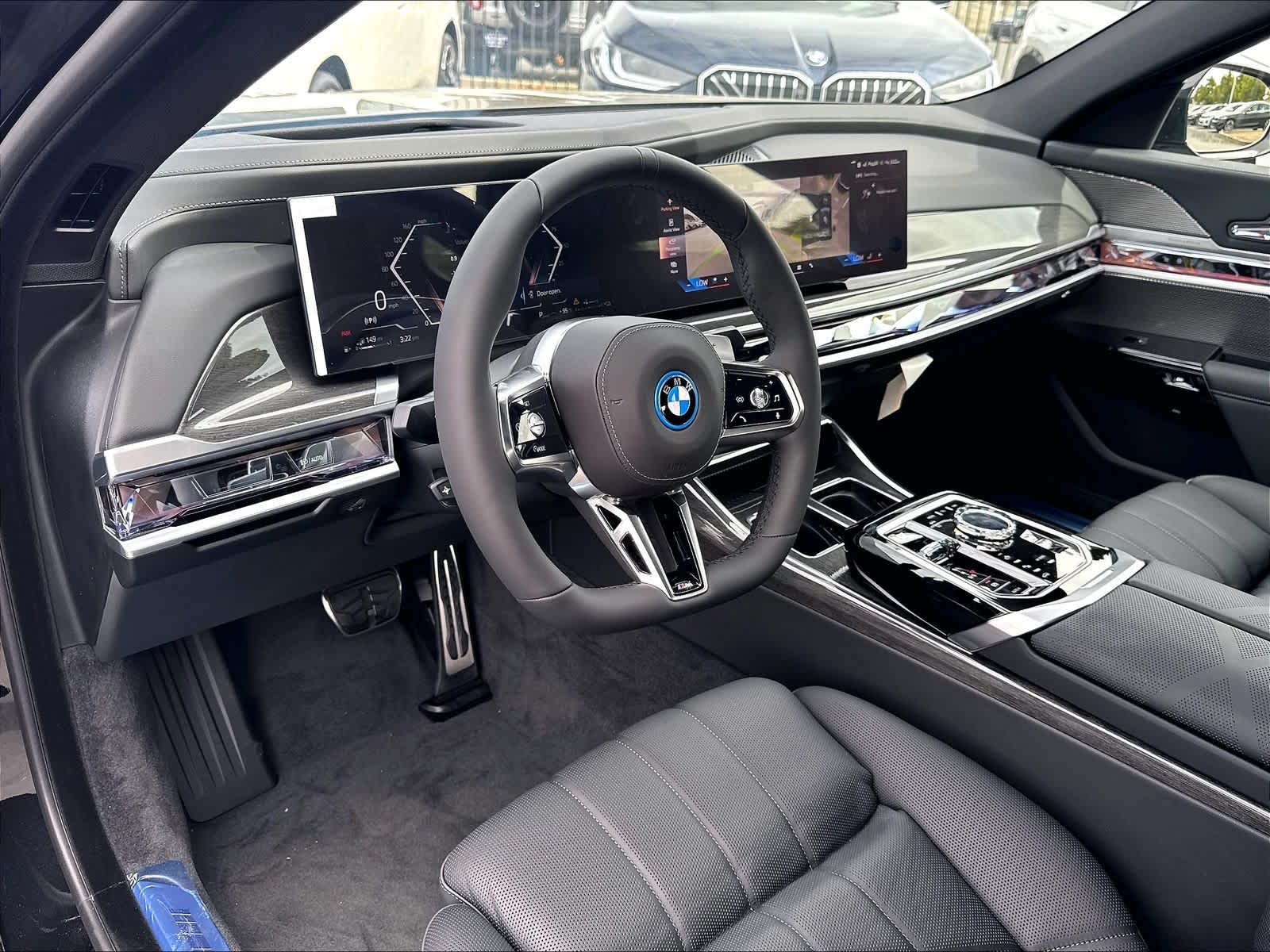 New 2026 BMW 750e xDrive Sedan