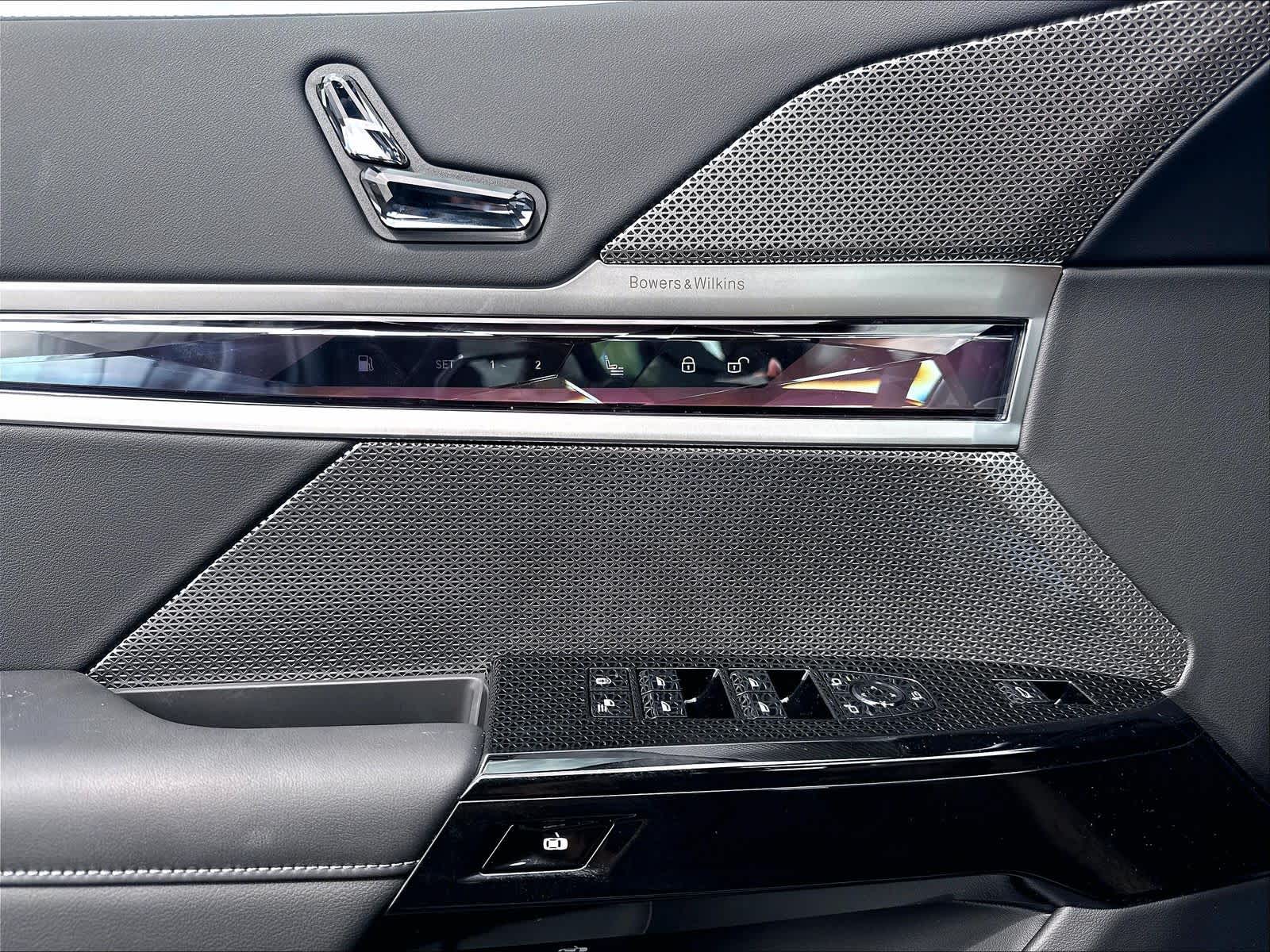 New 2026 BMW 750e xDrive Sedan