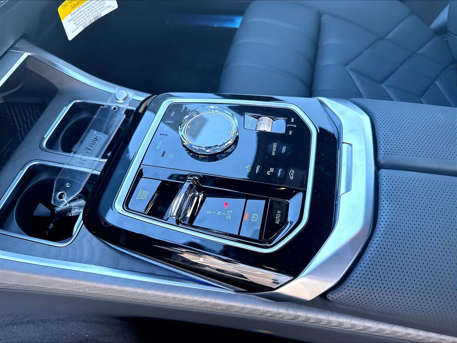 New 2026 BMW 750e xDrive Sedan