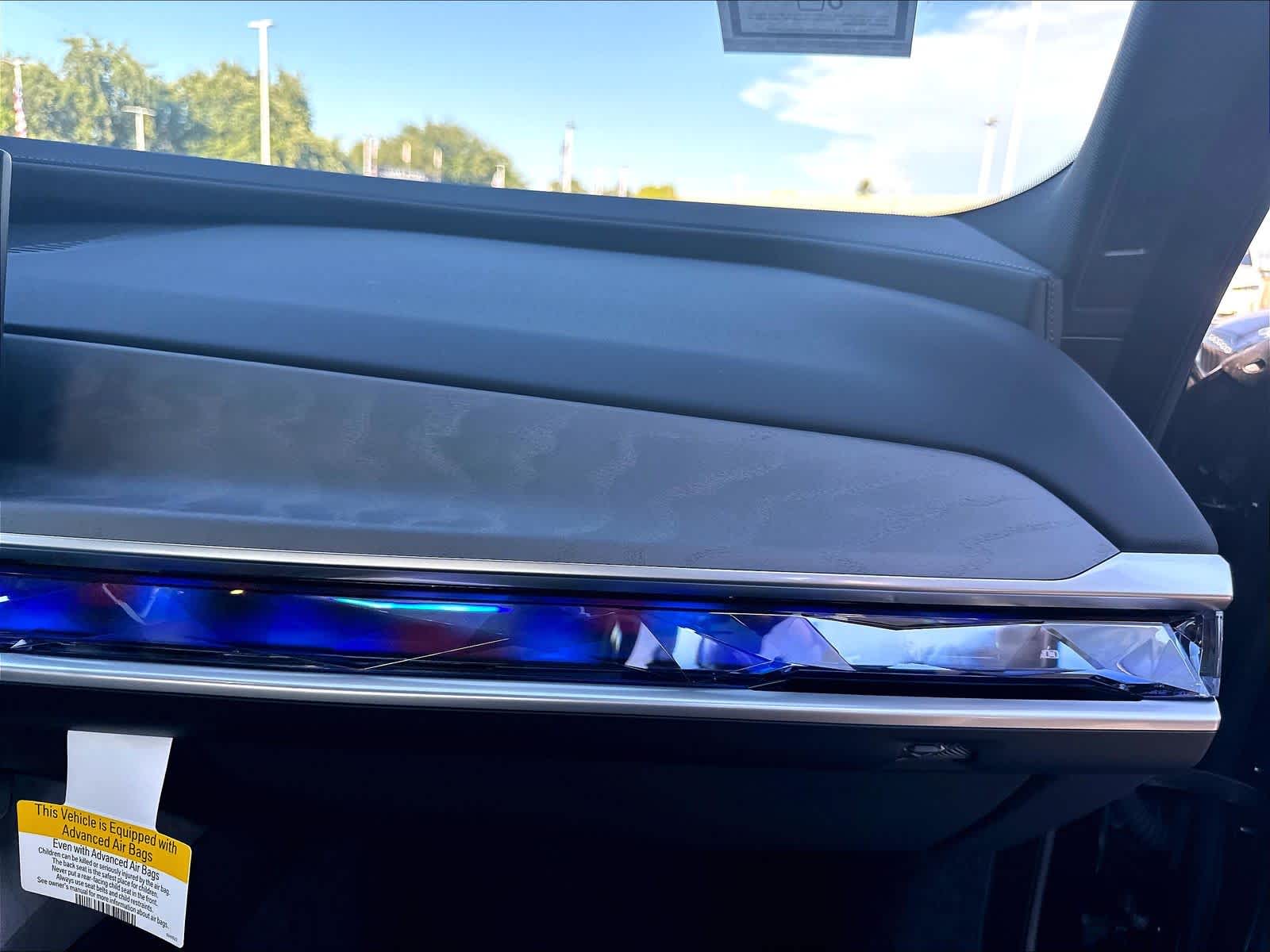 New 2026 BMW 750e xDrive Sedan
