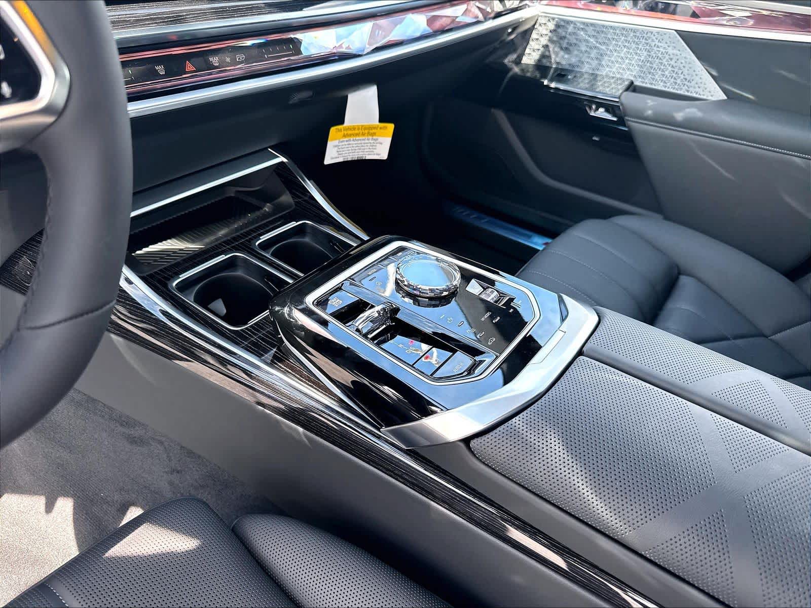New 2026 BMW 750e xDrive Sedan