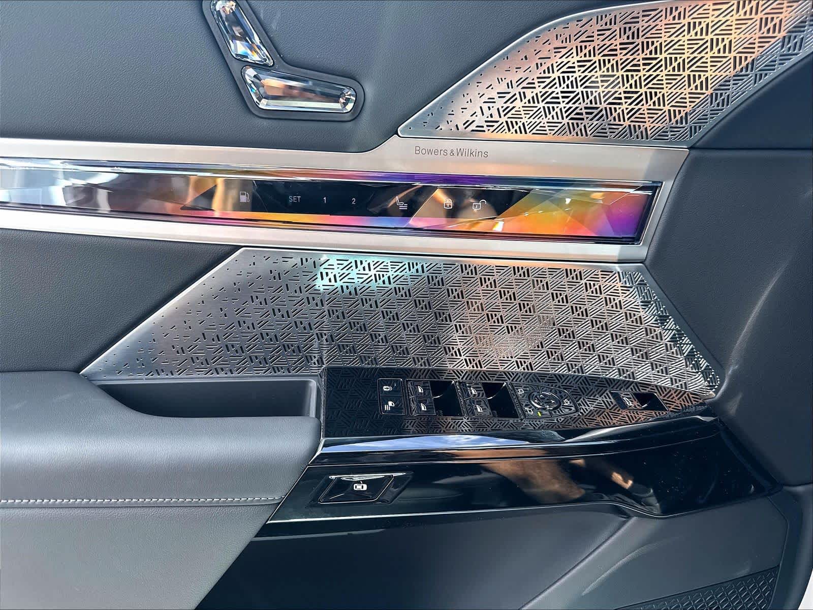 New 2026 BMW 750e xDrive Sedan